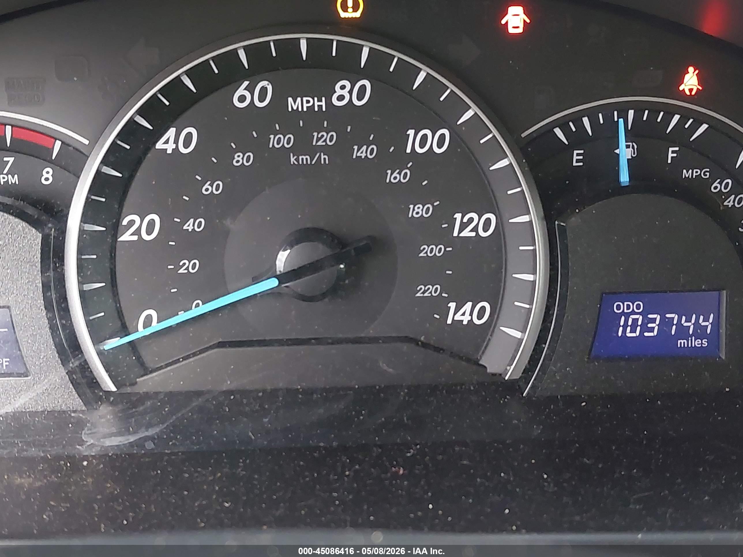 TOYOTA CAMRY image 7