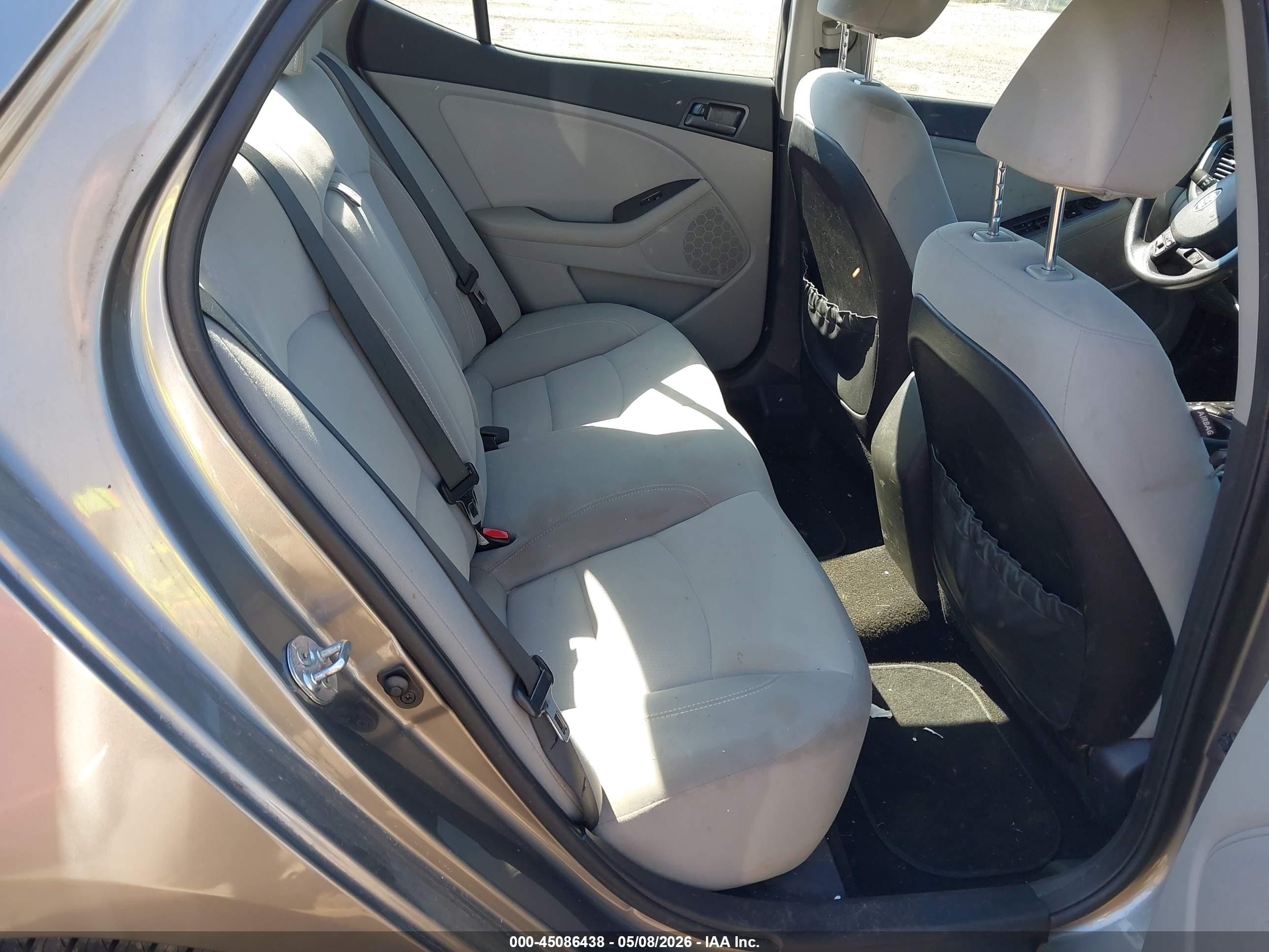 KIA OPTIMA image 8