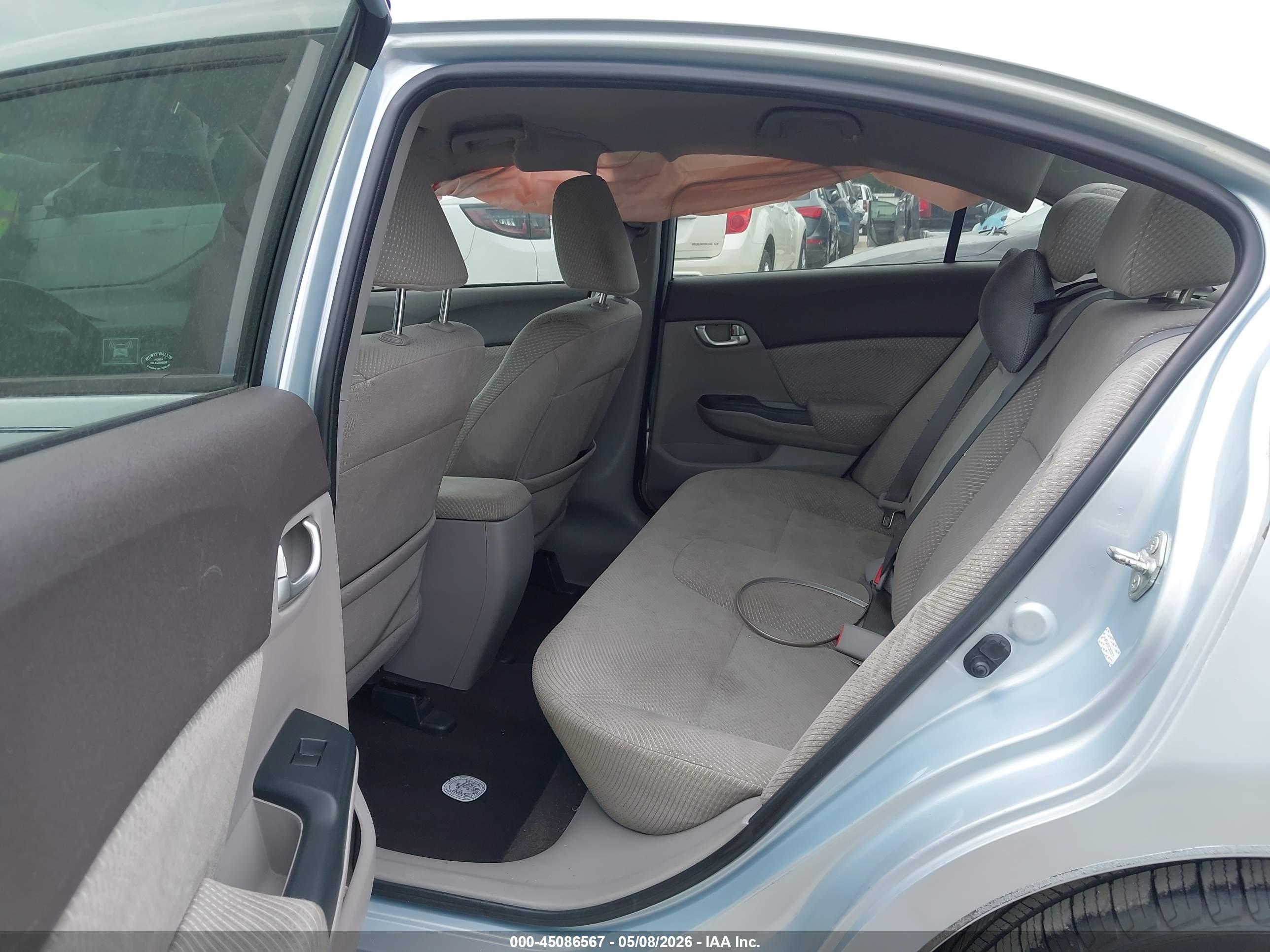 HONDA CIVIC image 8