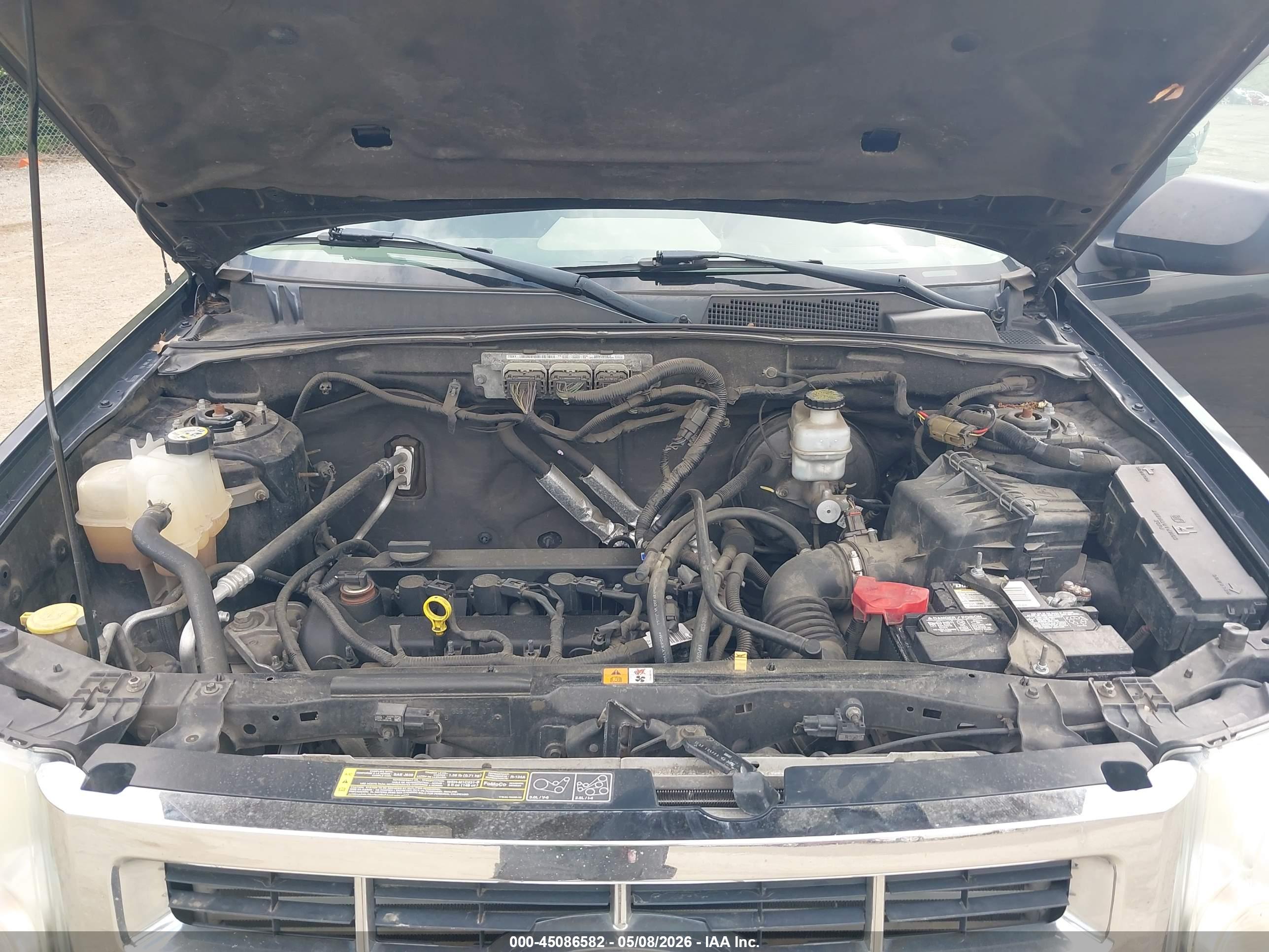 FORD ESCAPE image 10