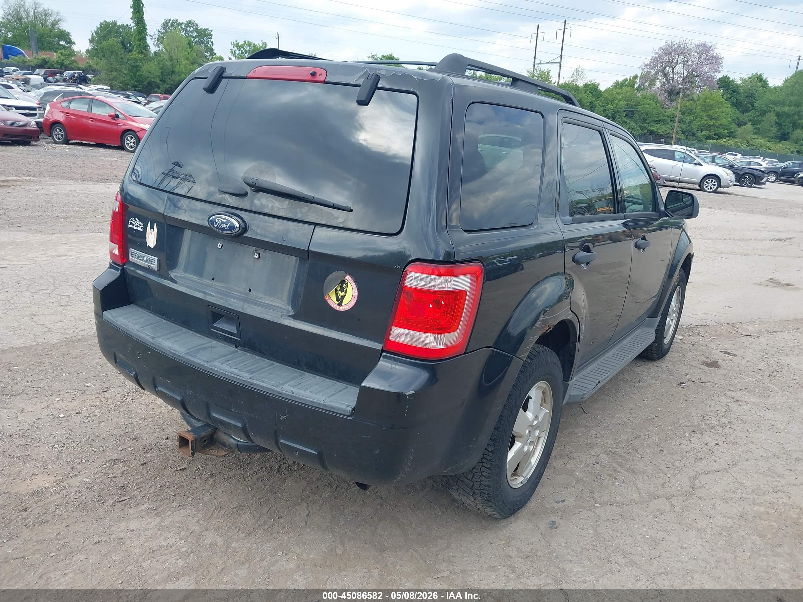 FORD ESCAPE image 4
