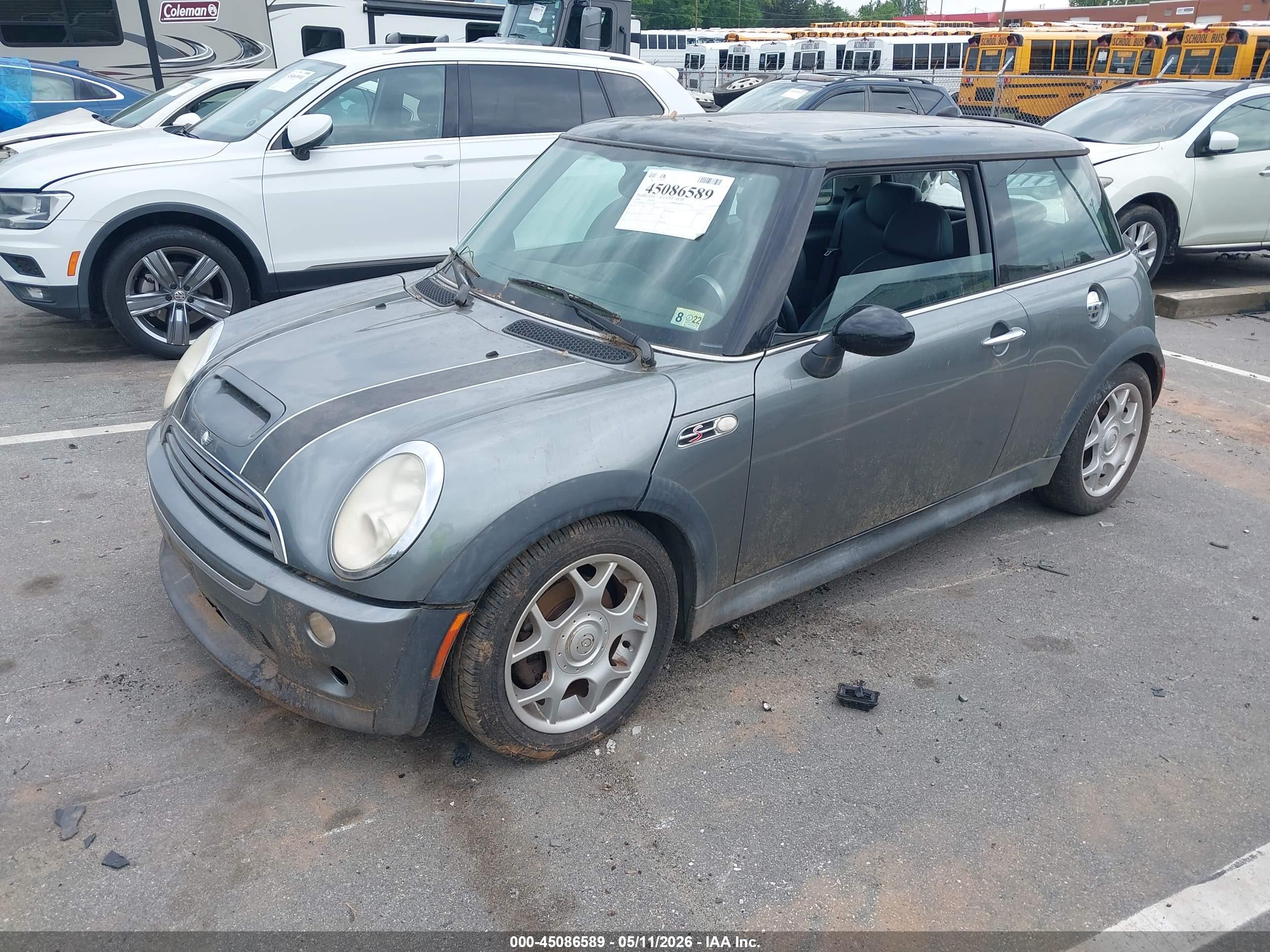 MINI COOPER image 2