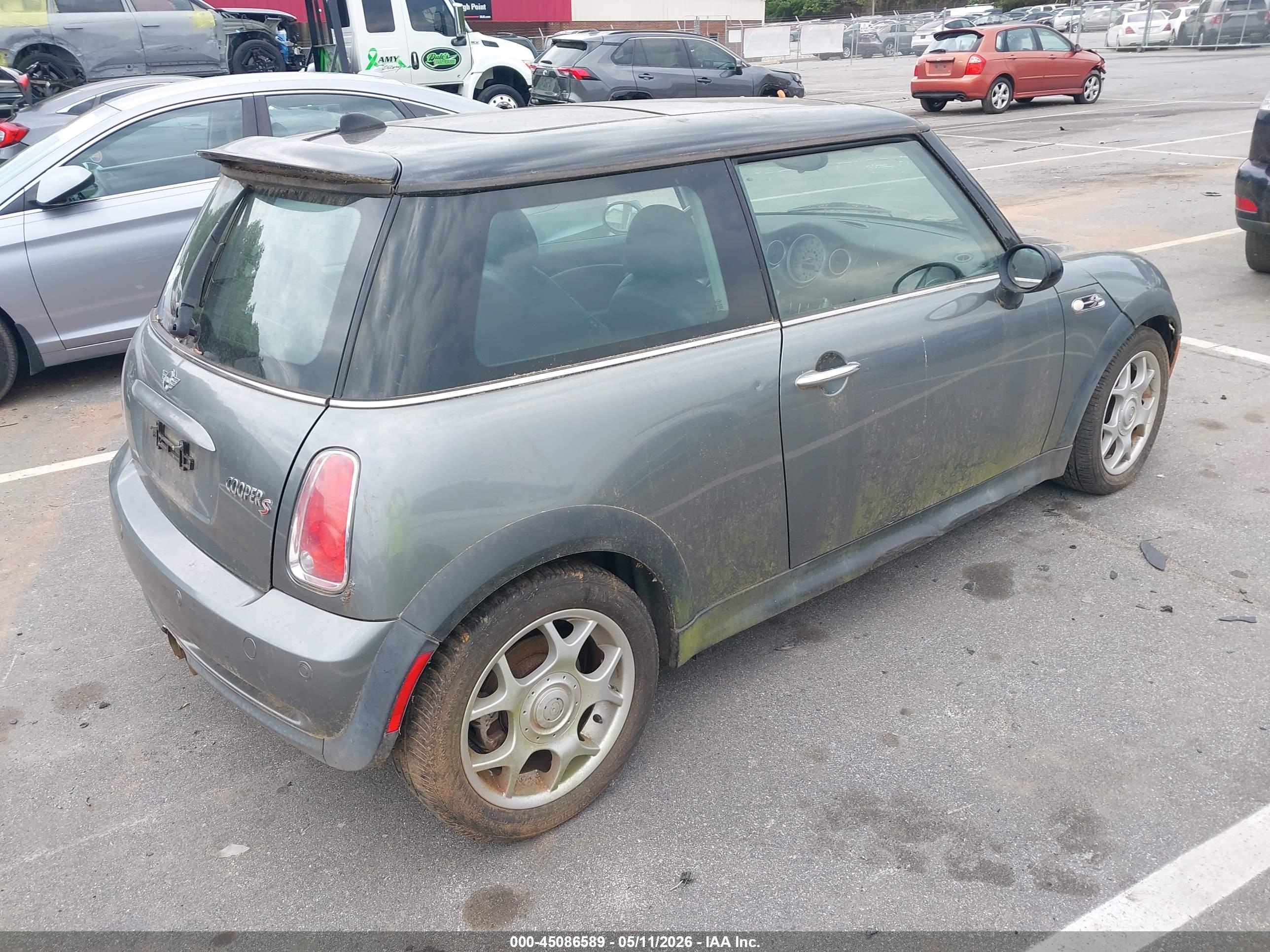MINI COOPER image 4