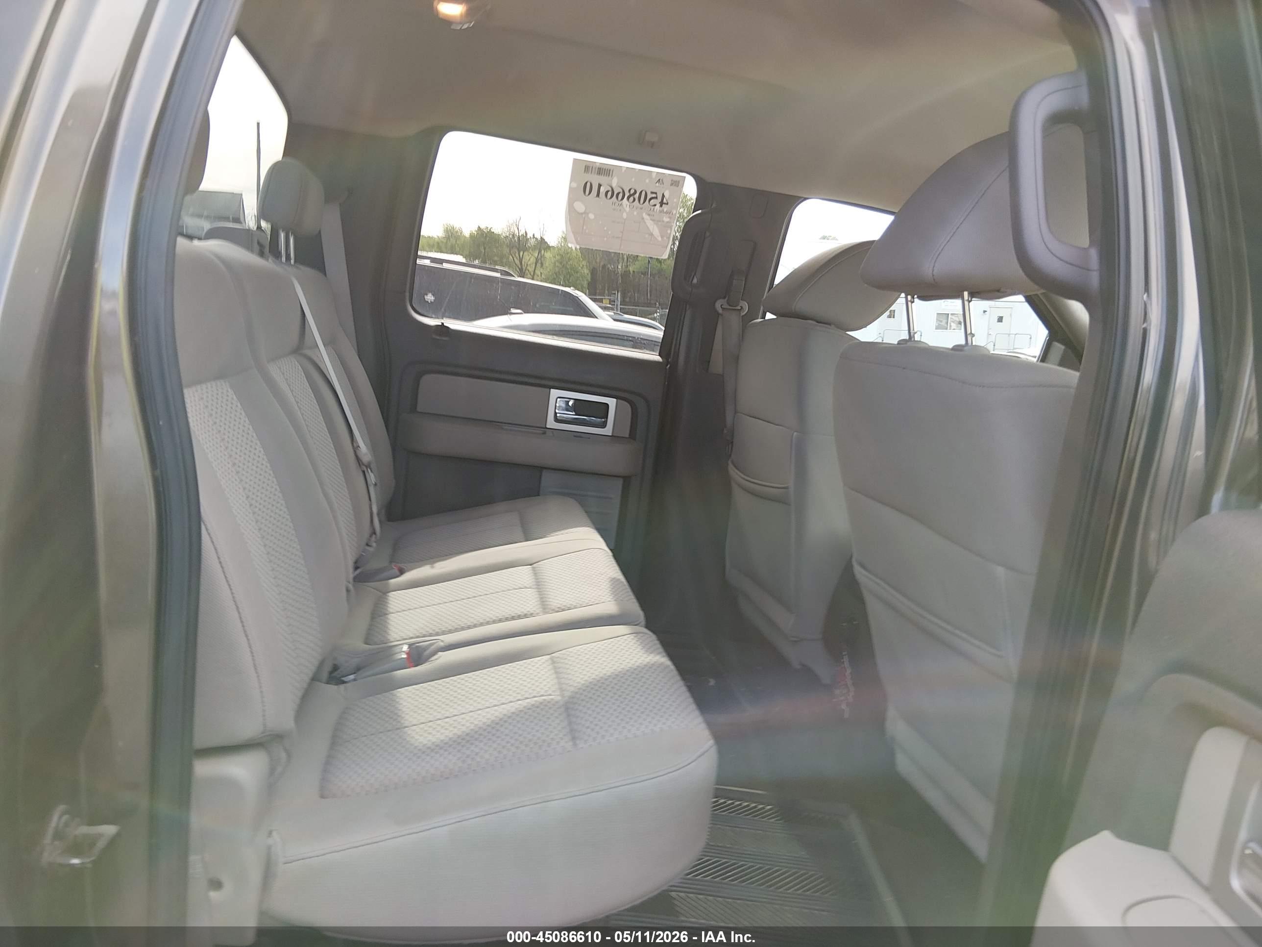 FORD F-150 image 8