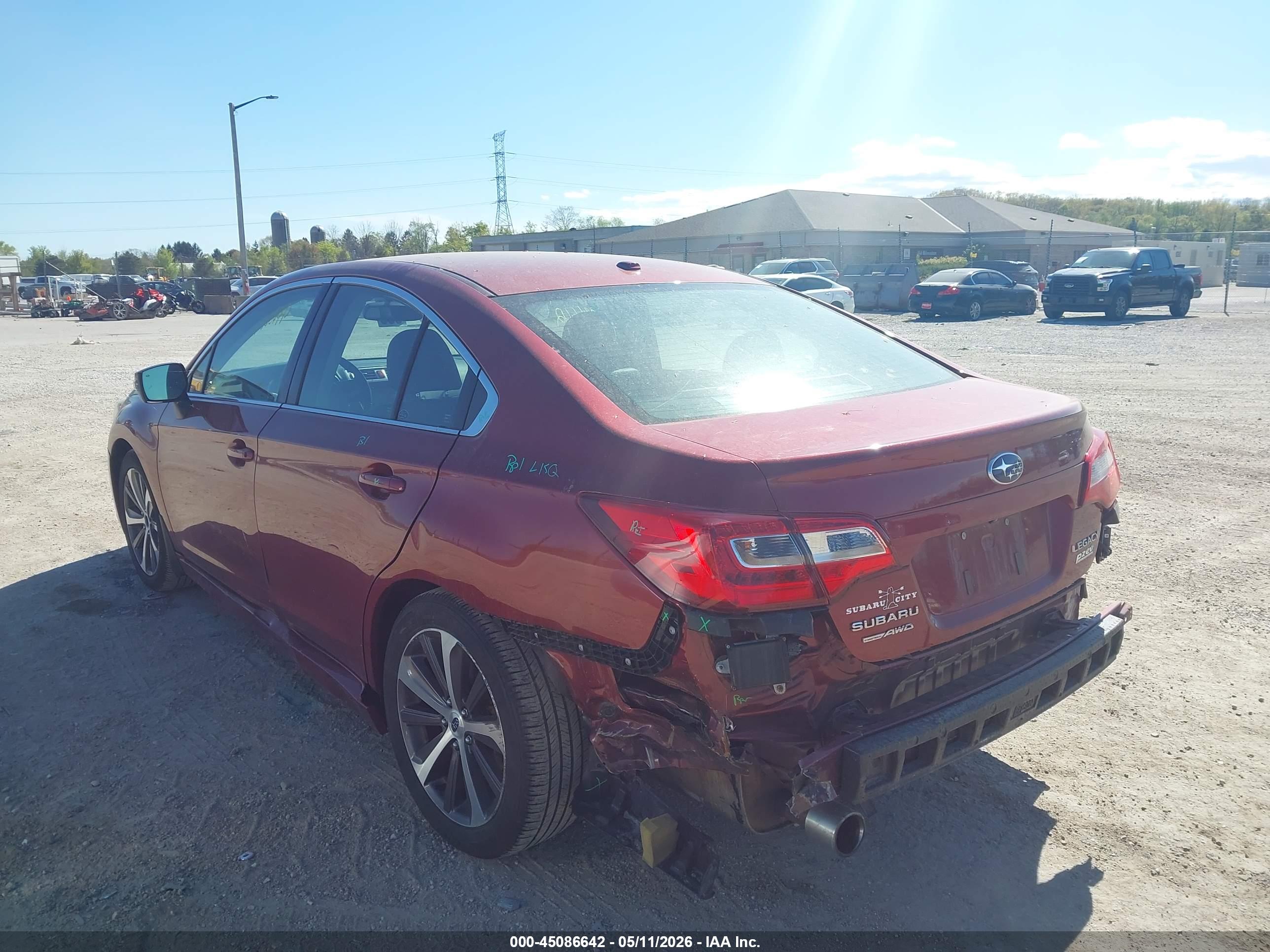 SUBARU LEGACY image 3