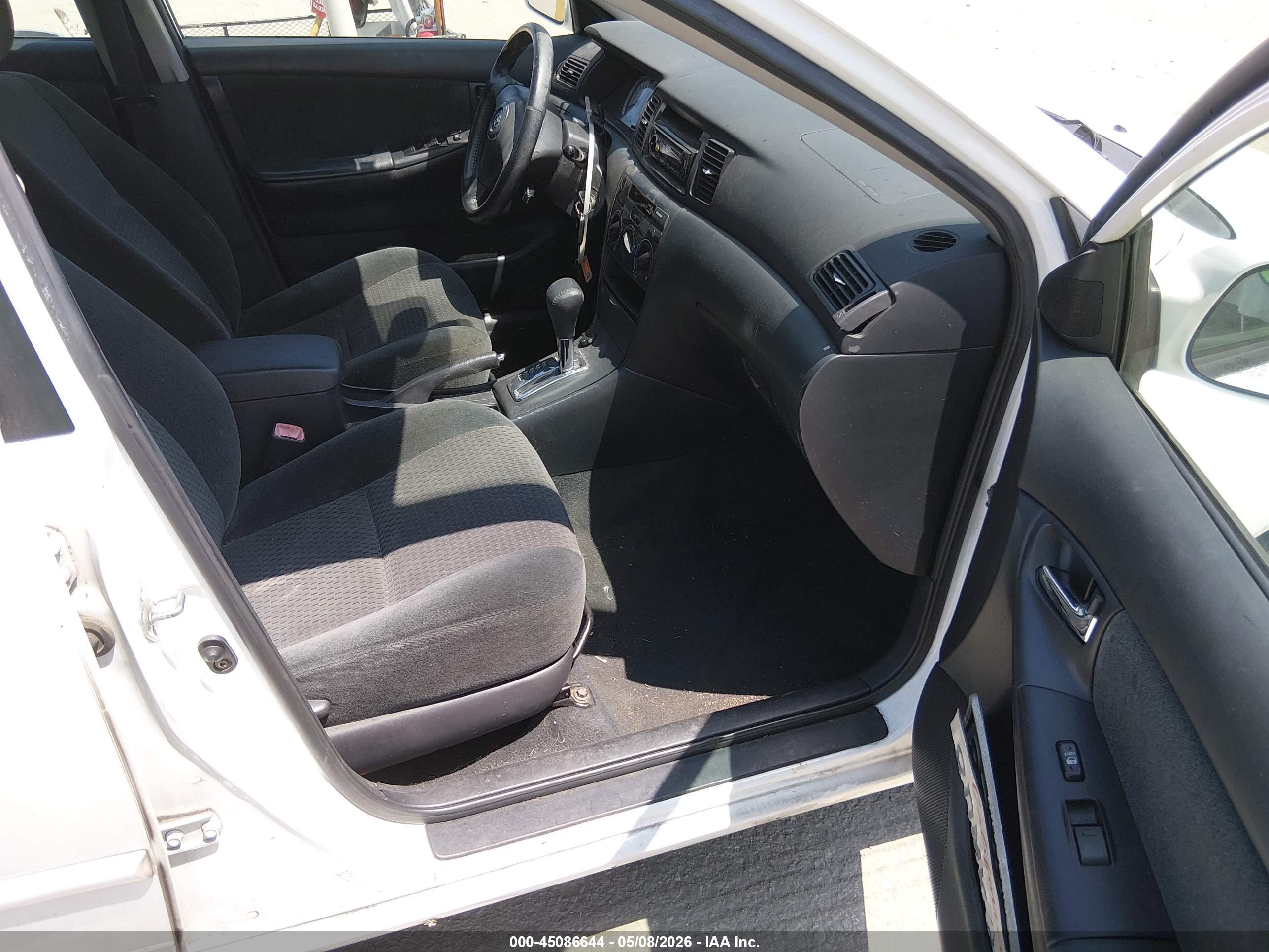 TOYOTA COROLLA image 5