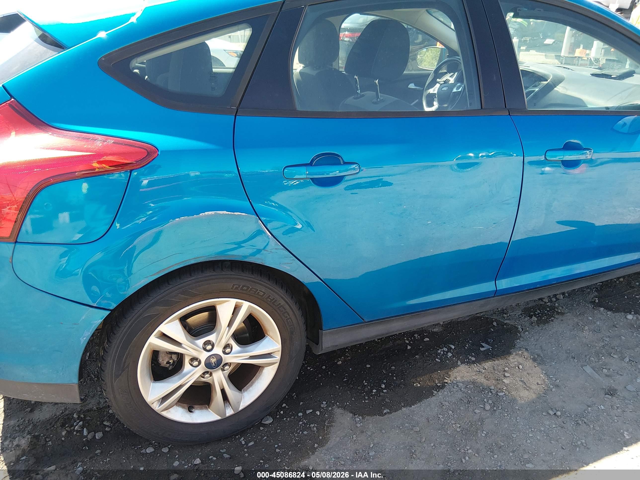 FORD FOCUS image 6