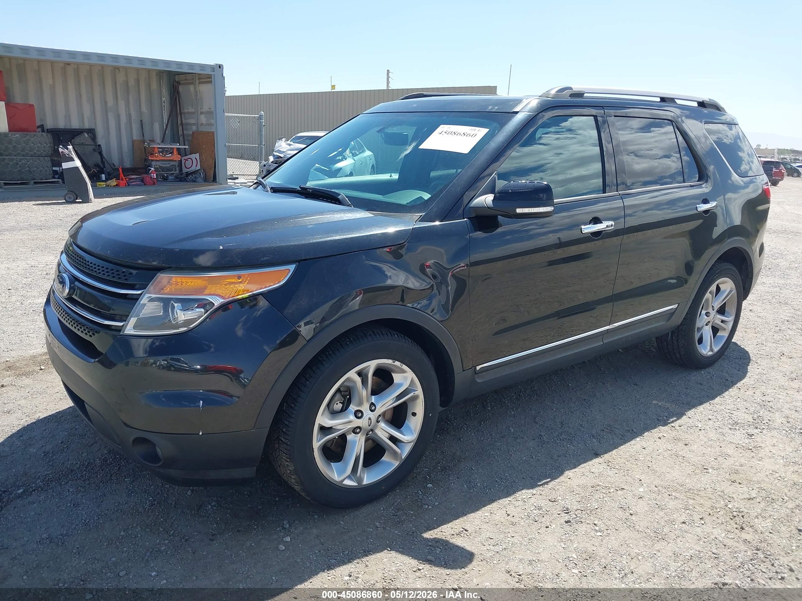FORD EXPLORER image 2