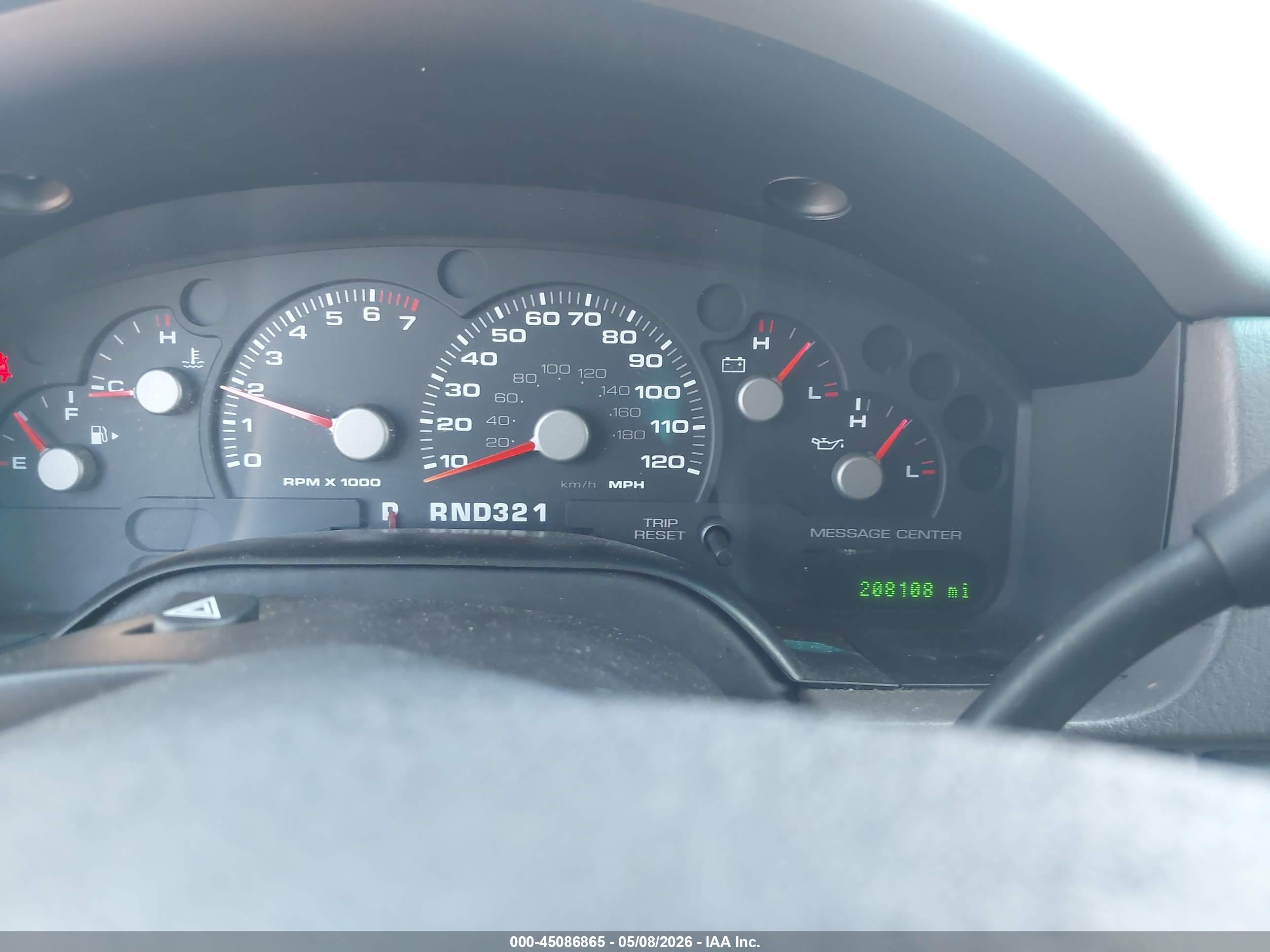 FORD EXPLORER image 7