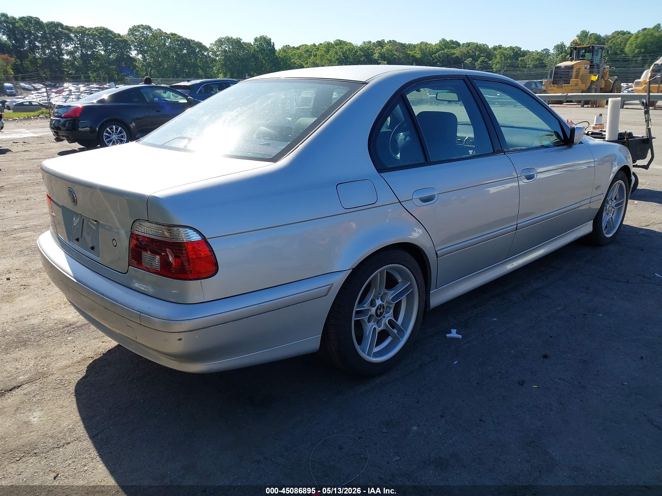 BMW 540I image 4