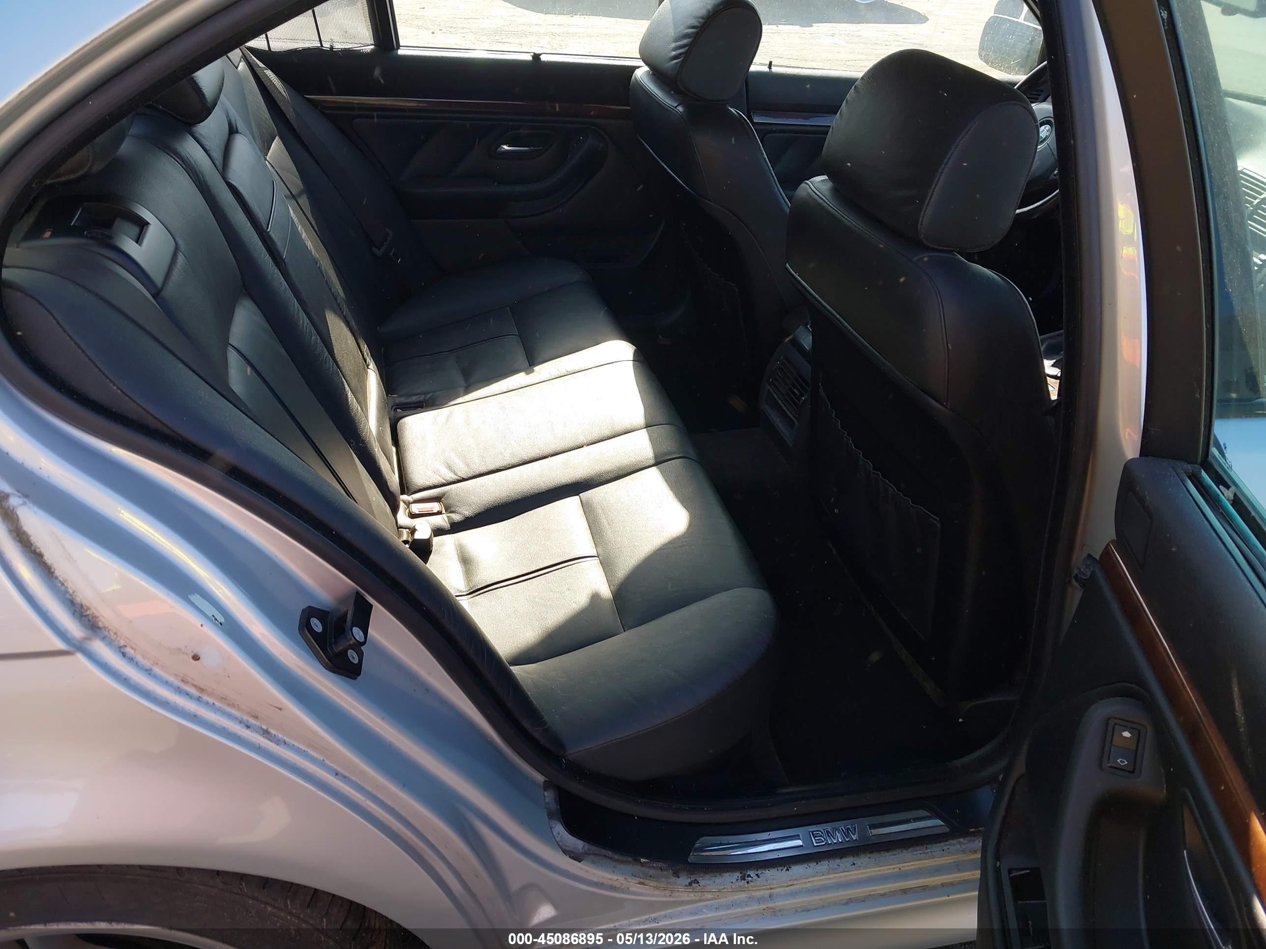 BMW 540I image 8