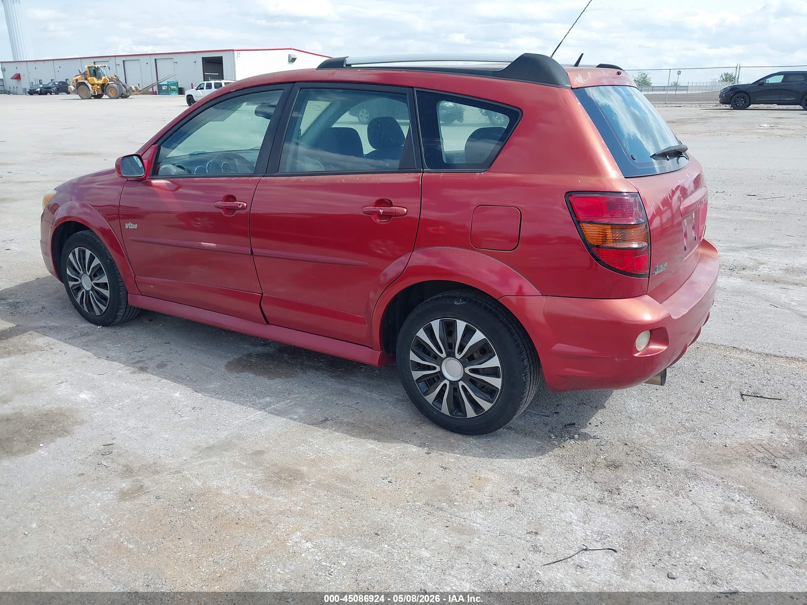 PONTIAC VIBE image 3