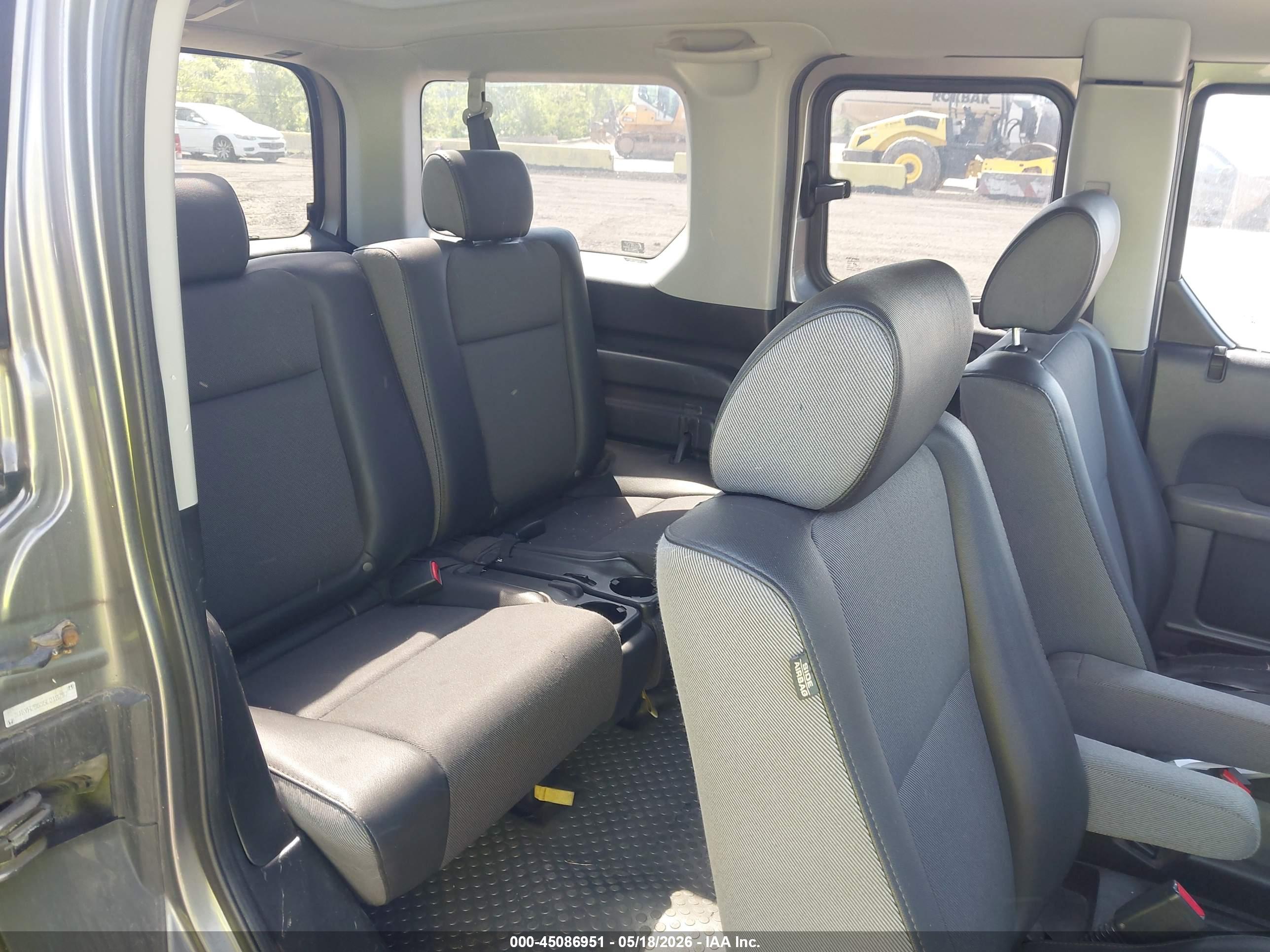 HONDA ELEMENT image 8