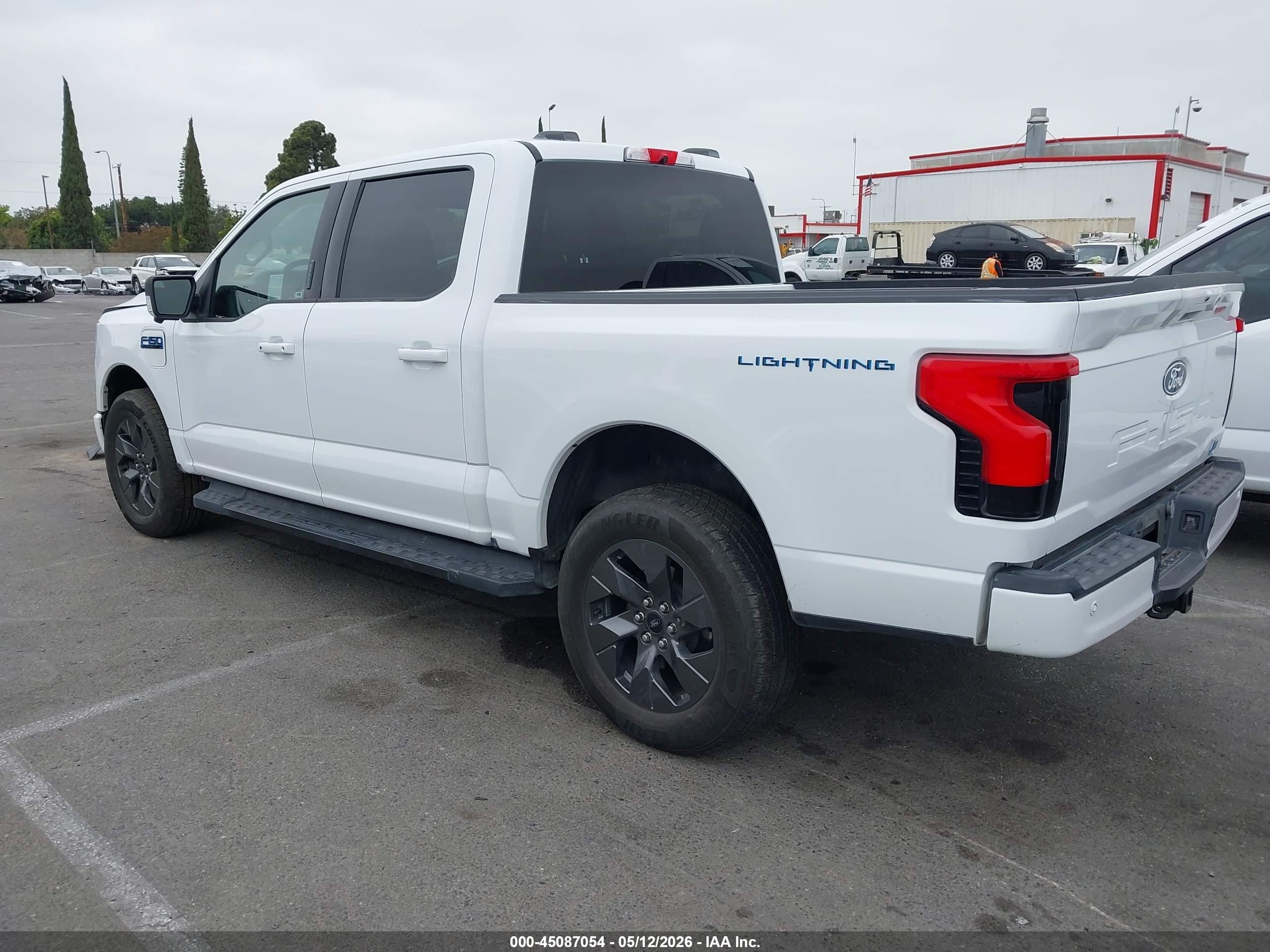 FORD F-150 image 3