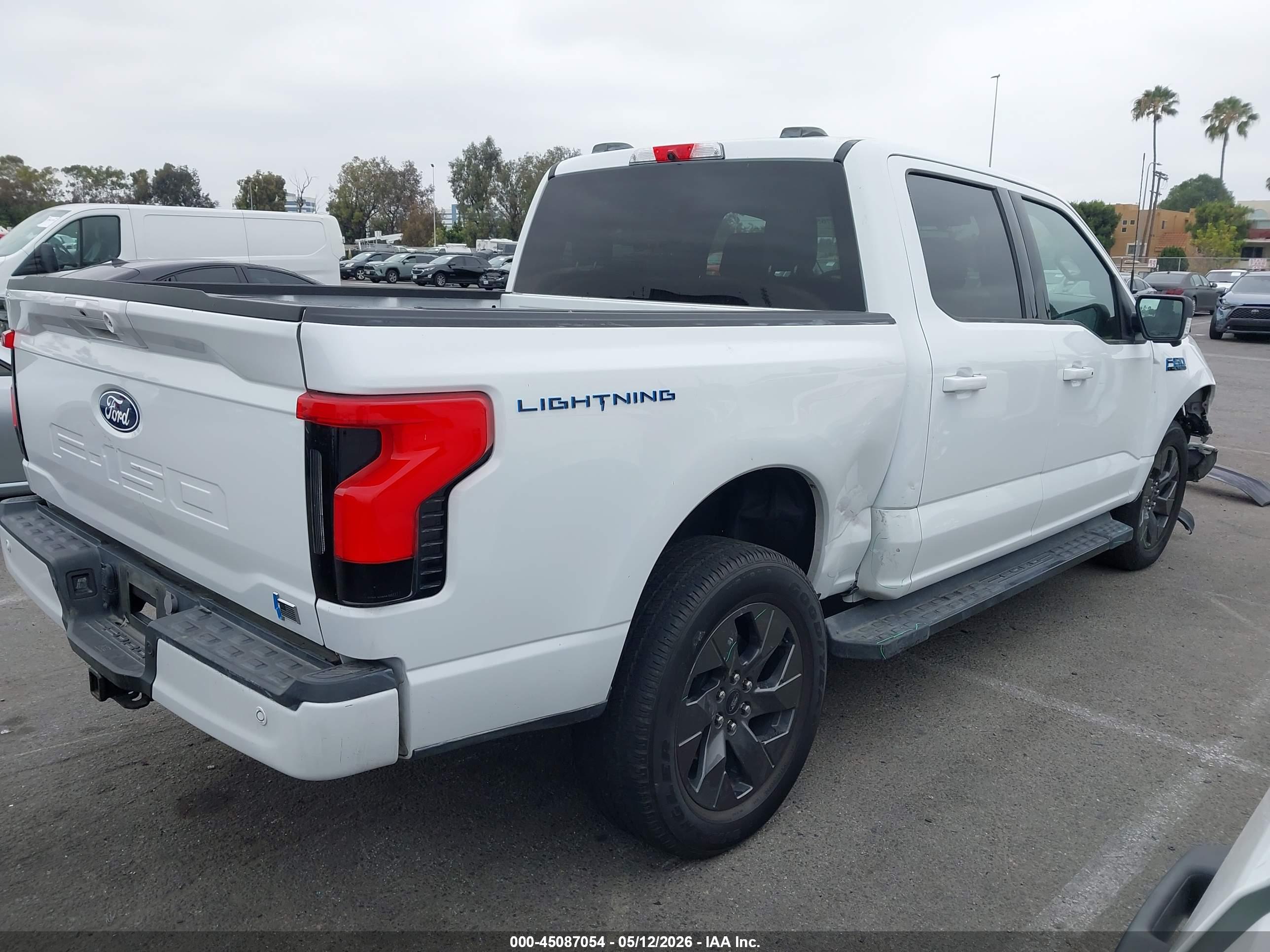 FORD F-150 image 4