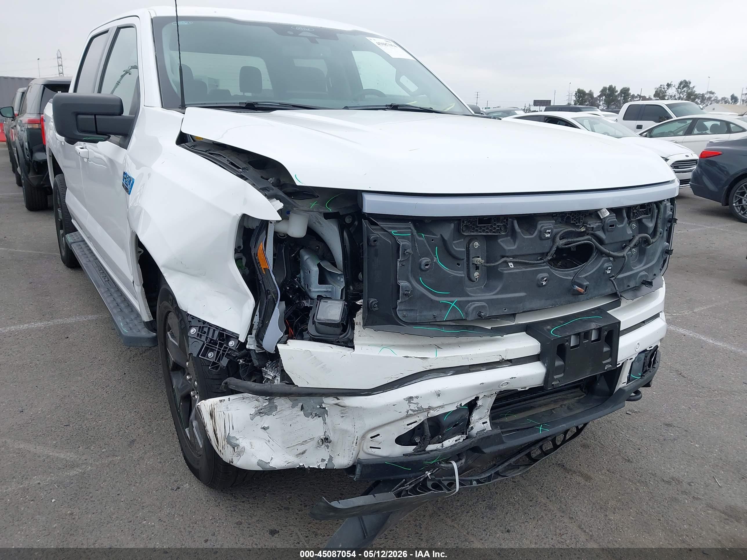 FORD F-150 image 6