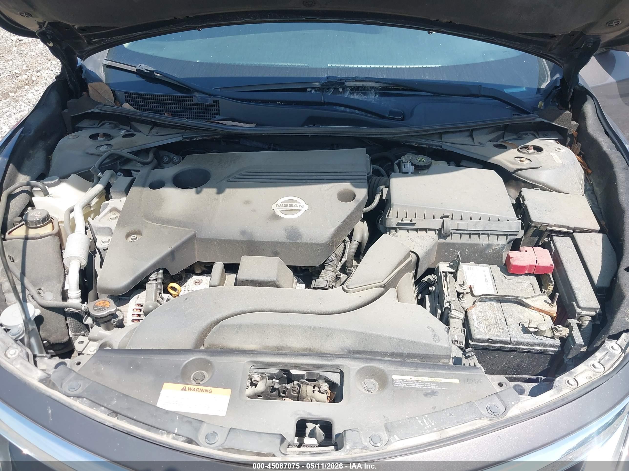 NISSAN ALTIMA image 10