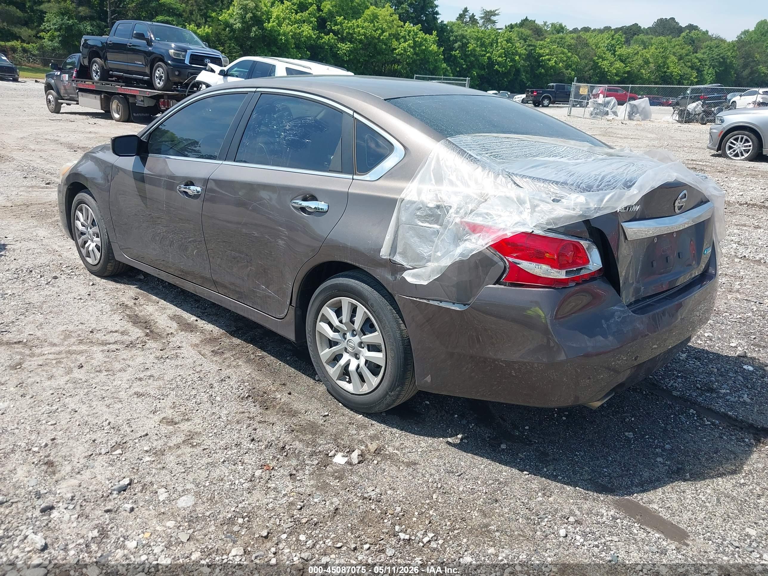 NISSAN ALTIMA image 3