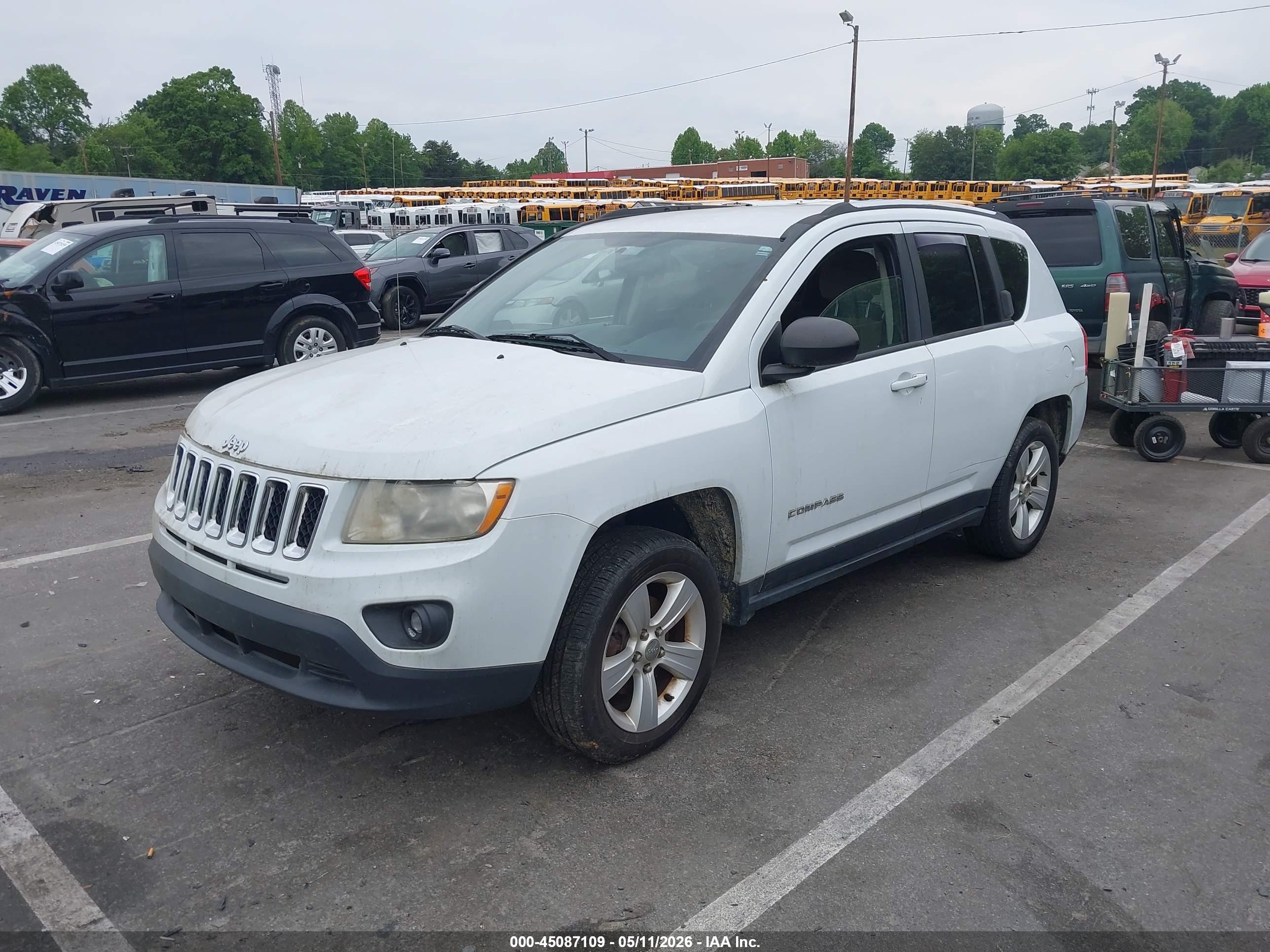 JEEP COMPASS image 2
