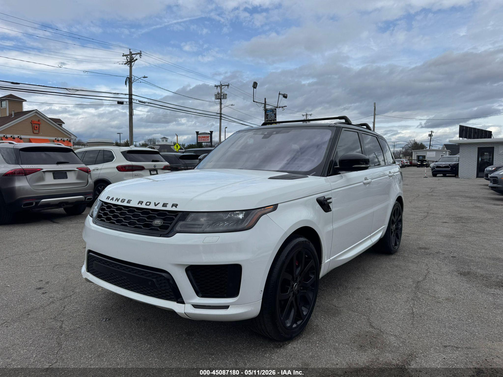 LAND ROVER image 2