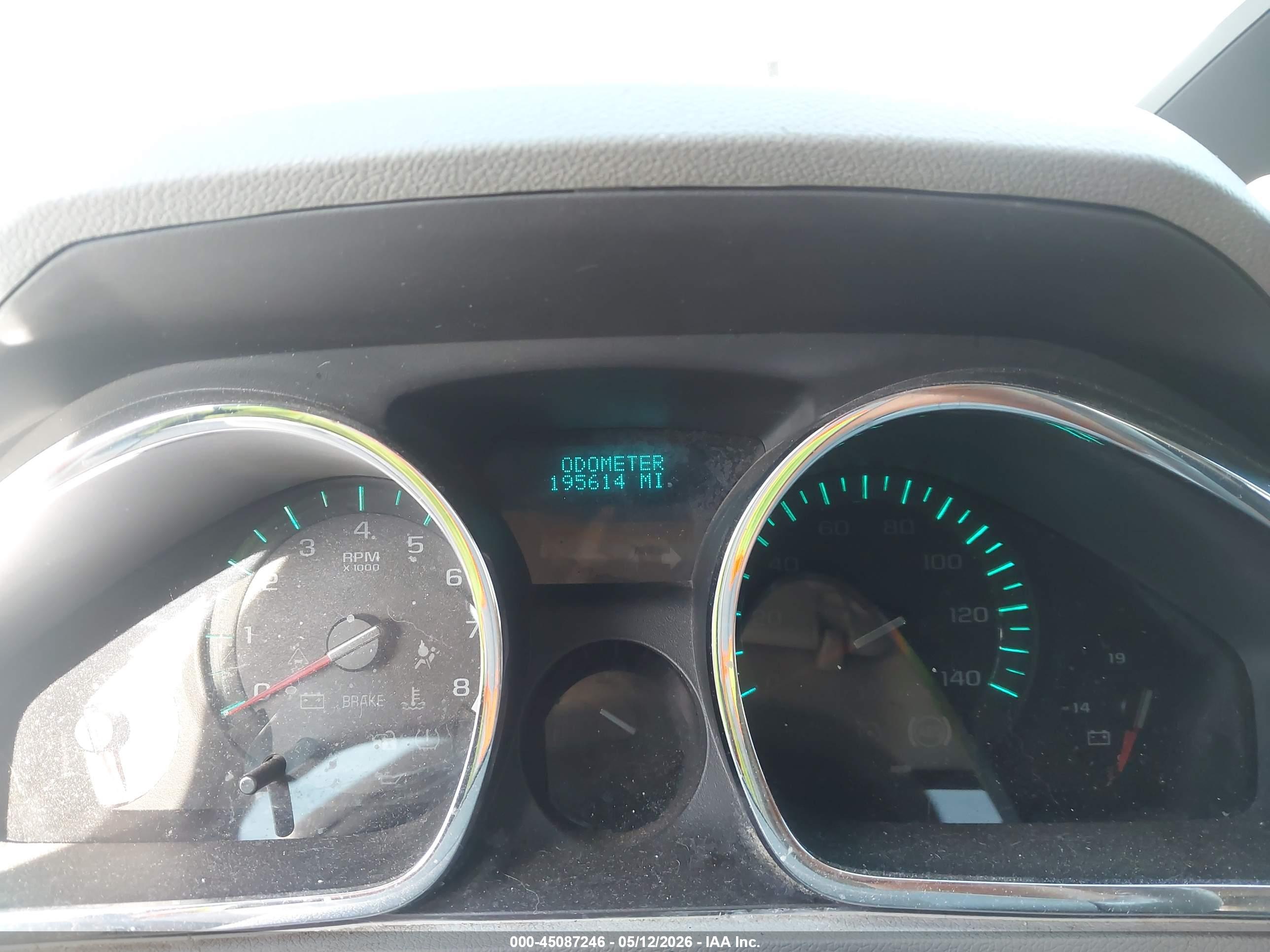 CHEVROLET TRAVERSE image 7