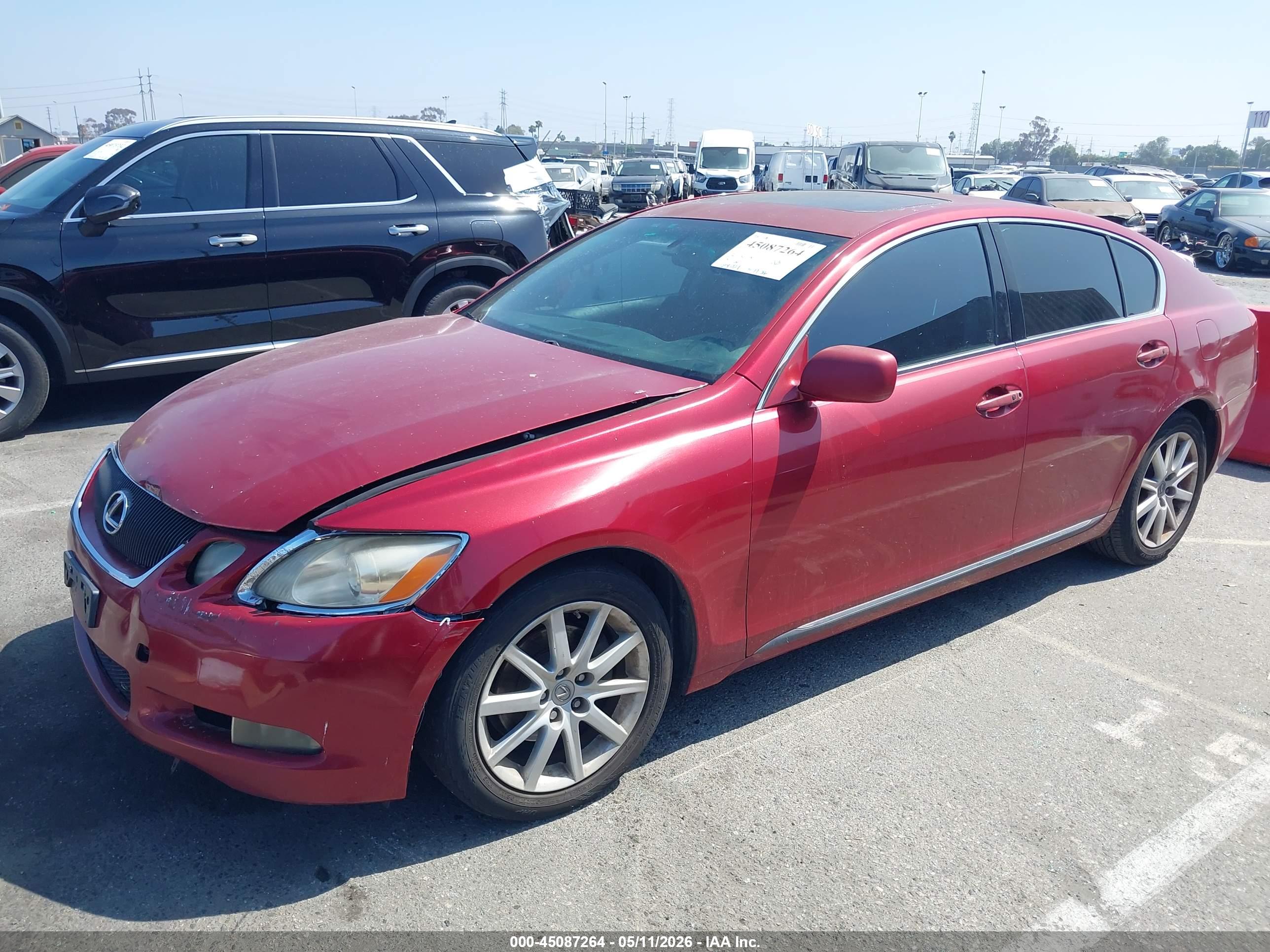 LEXUS GS image 2