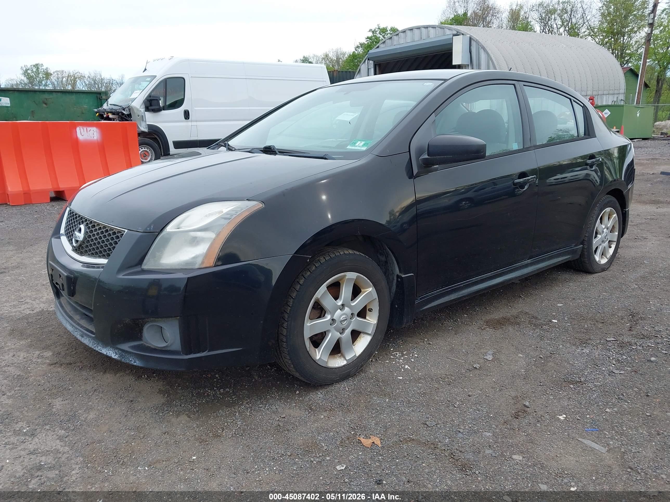 NISSAN SENTRA image 2