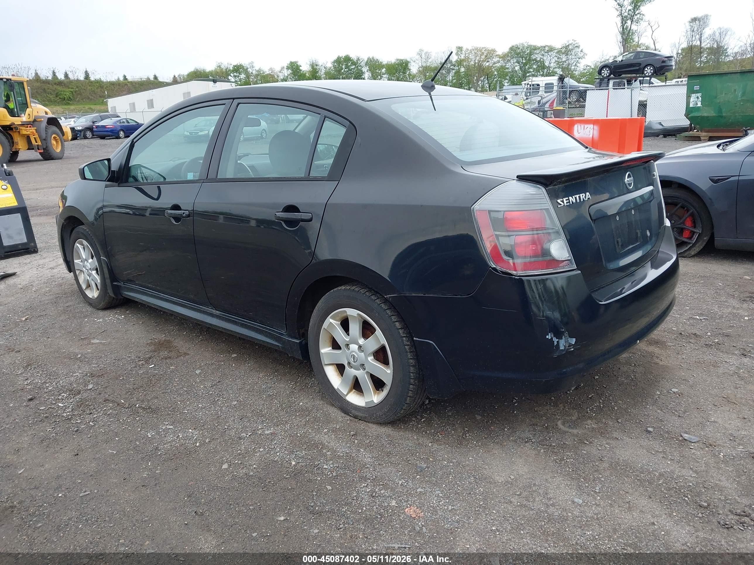 NISSAN SENTRA image 3