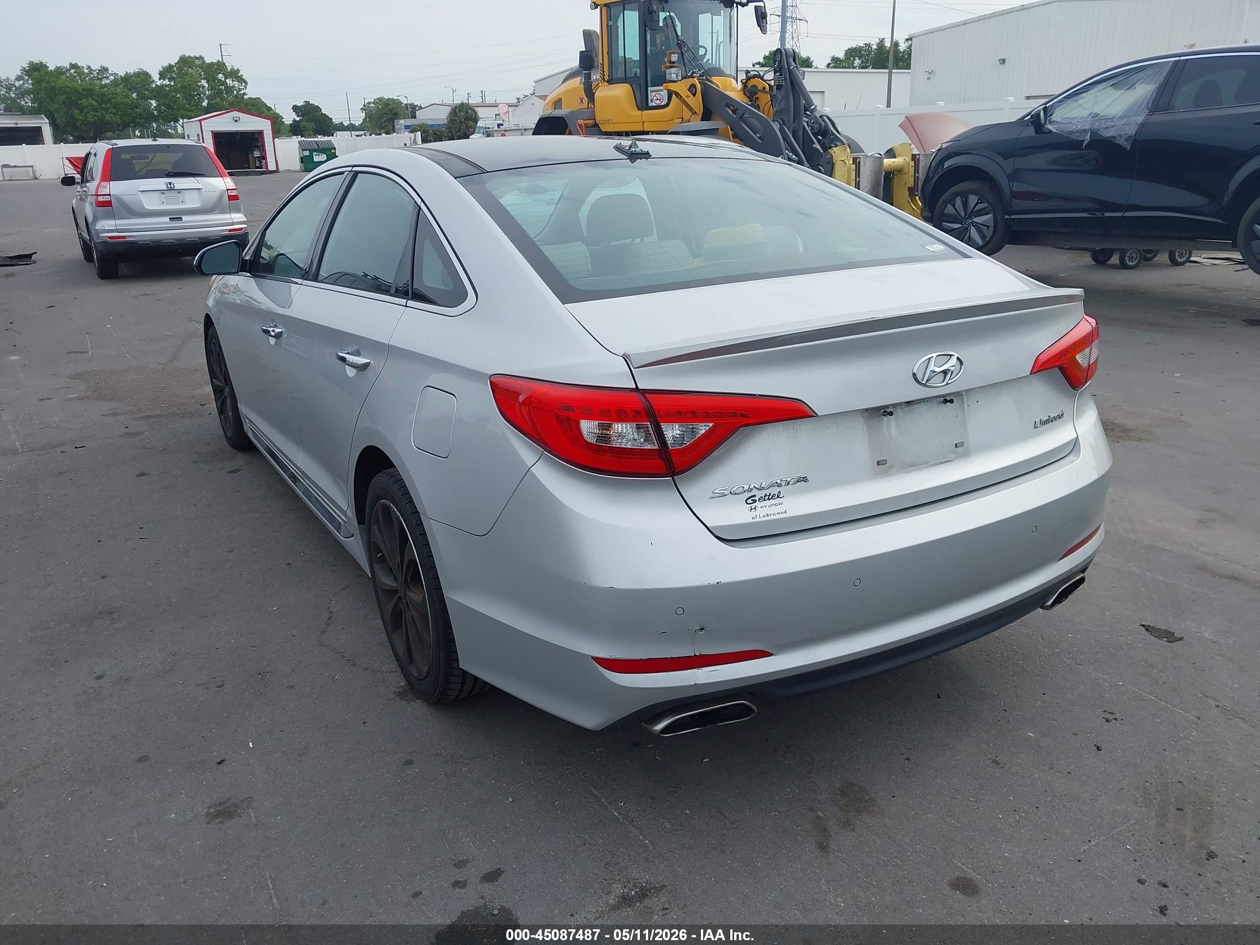 HYUNDAI SONATA image 3