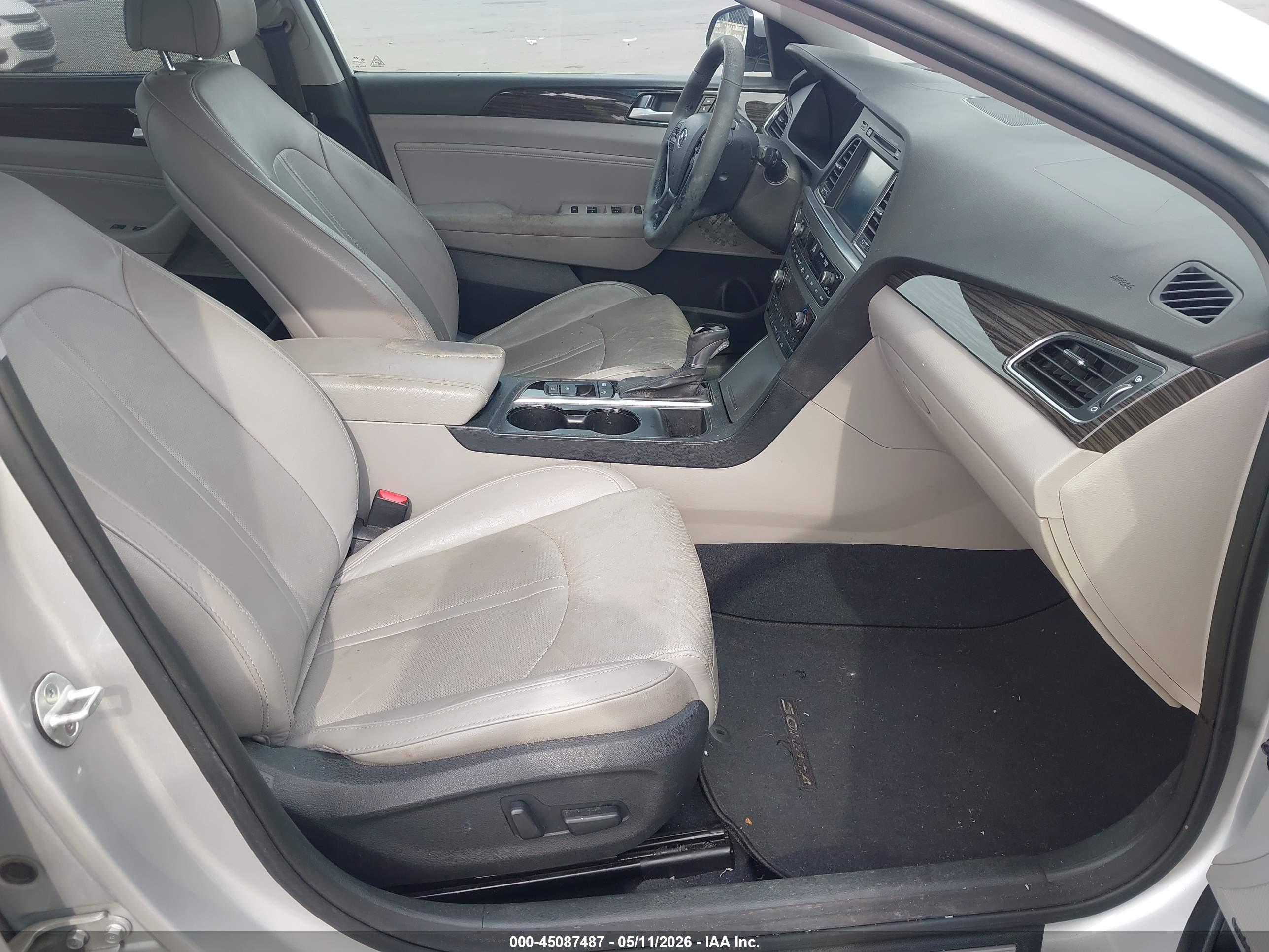 HYUNDAI SONATA image 5