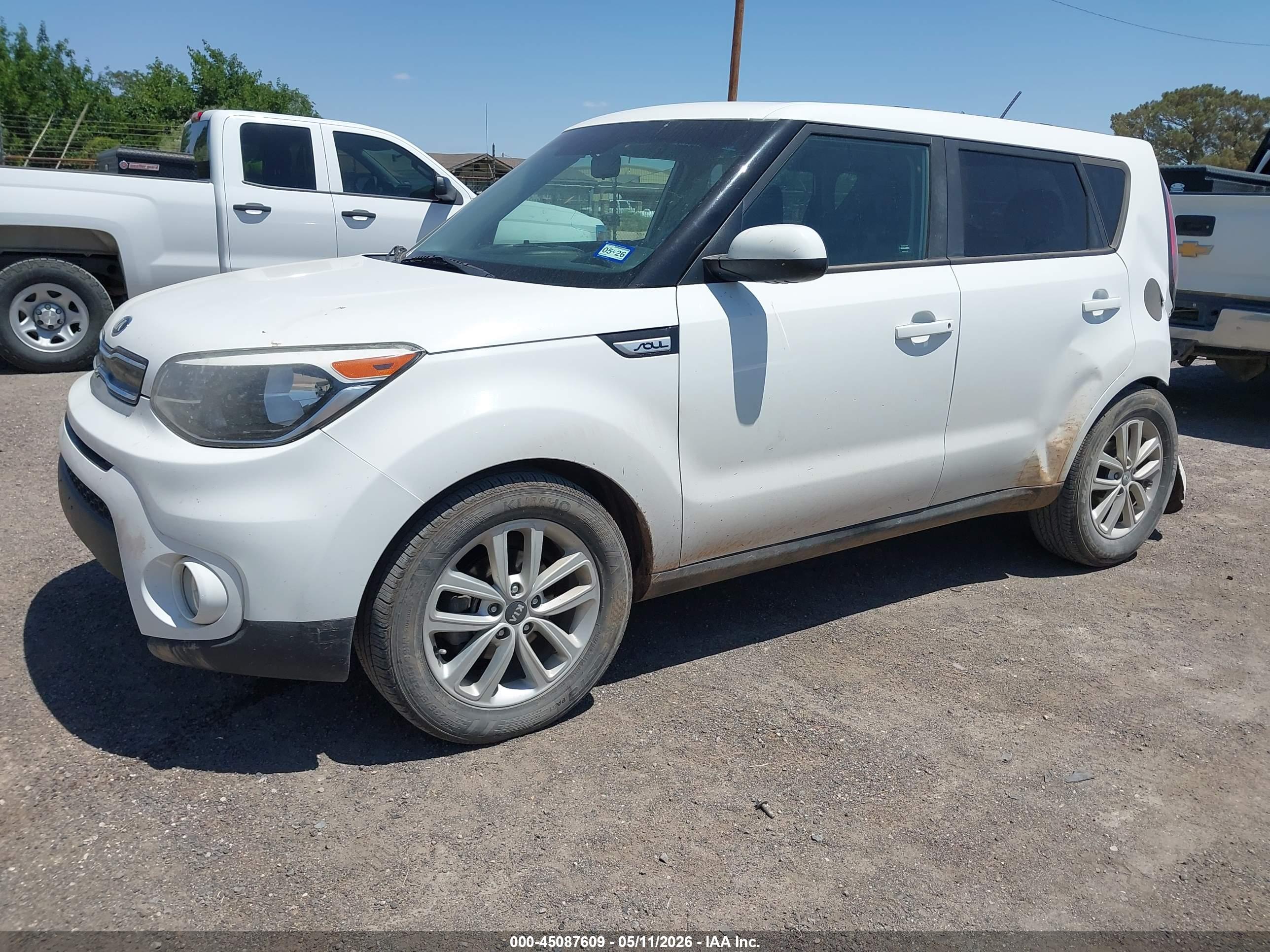 KIA SOUL image 2