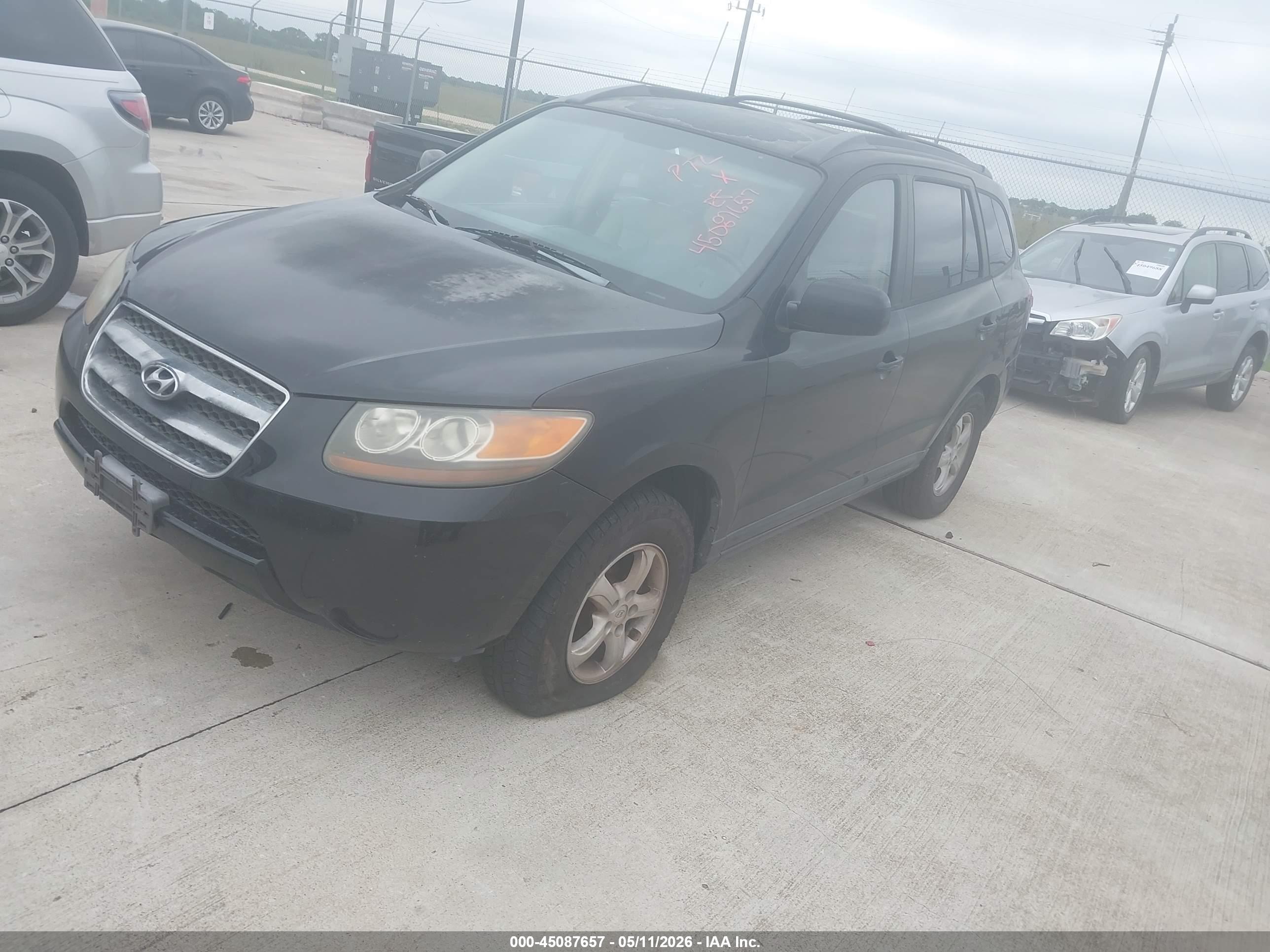 HYUNDAI SANTA image 2