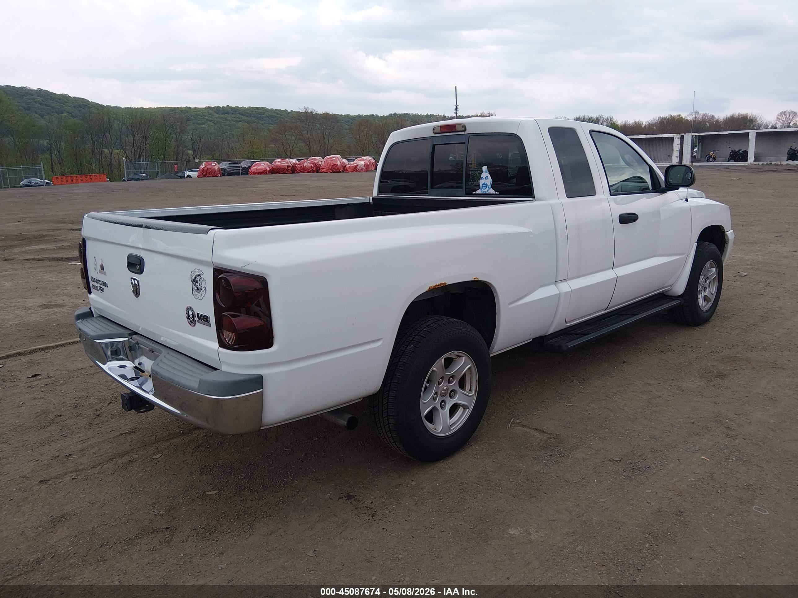 DODGE DAKOTA image 4