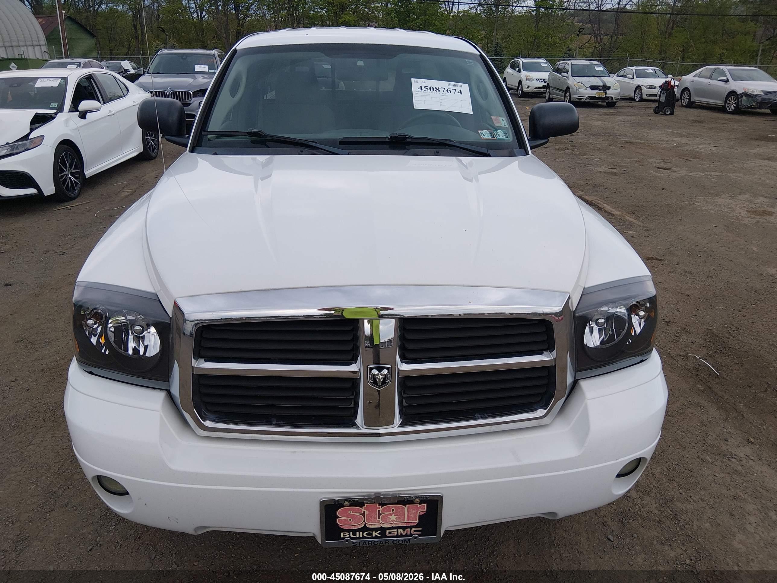 DODGE DAKOTA image 6