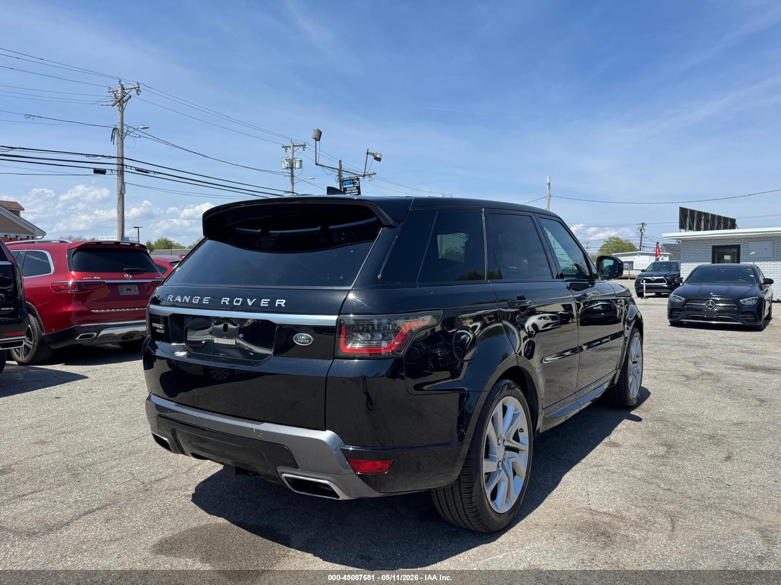LAND ROVER image 4