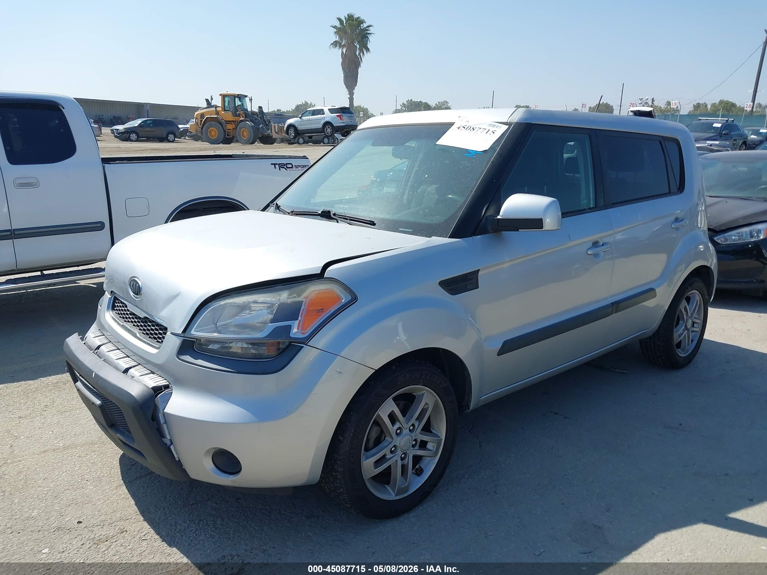KIA SOUL image 2