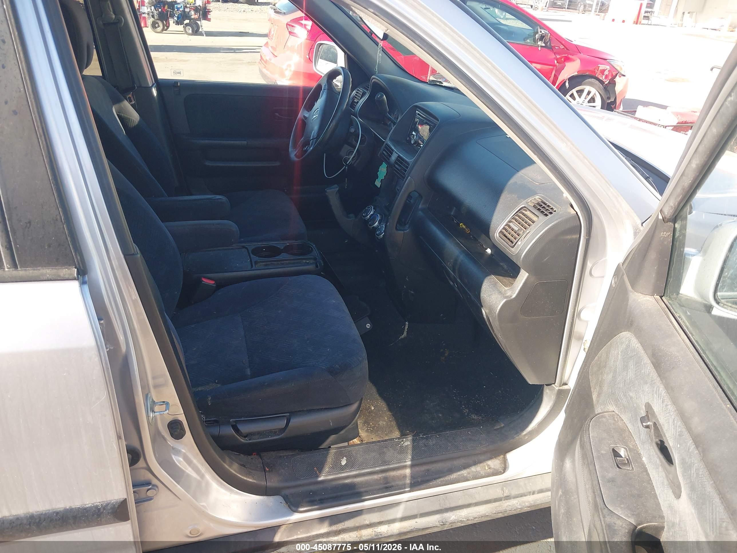 HONDA CR-V image 5