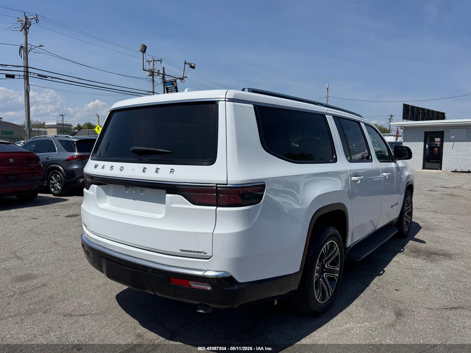 JEEP WAGONEER image 4