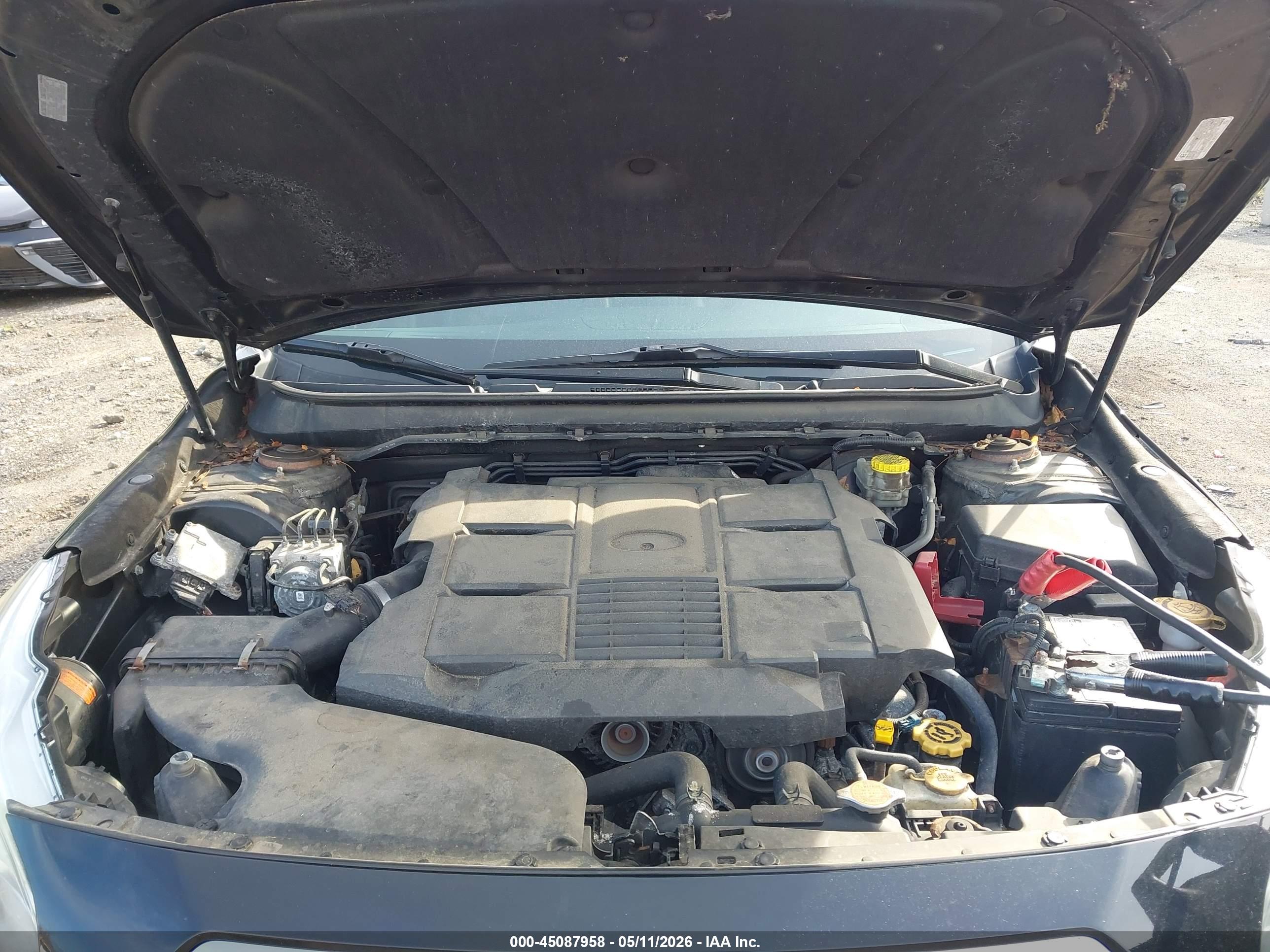 SUBARU LEGACY image 10