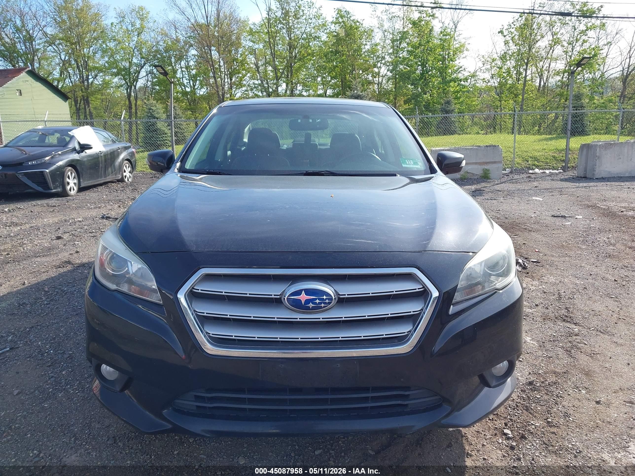 SUBARU LEGACY image 6