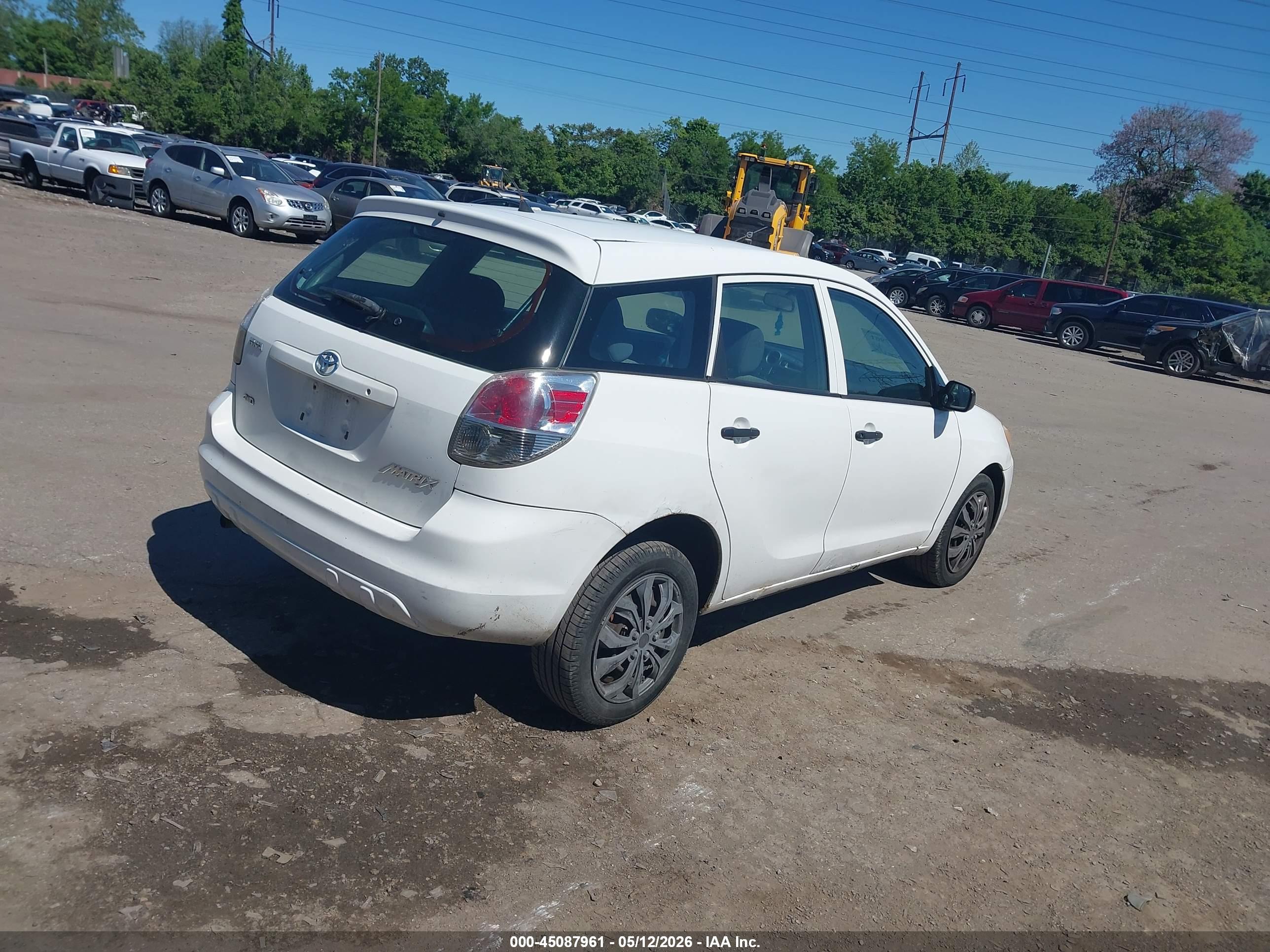 TOYOTA MATRIX image 4