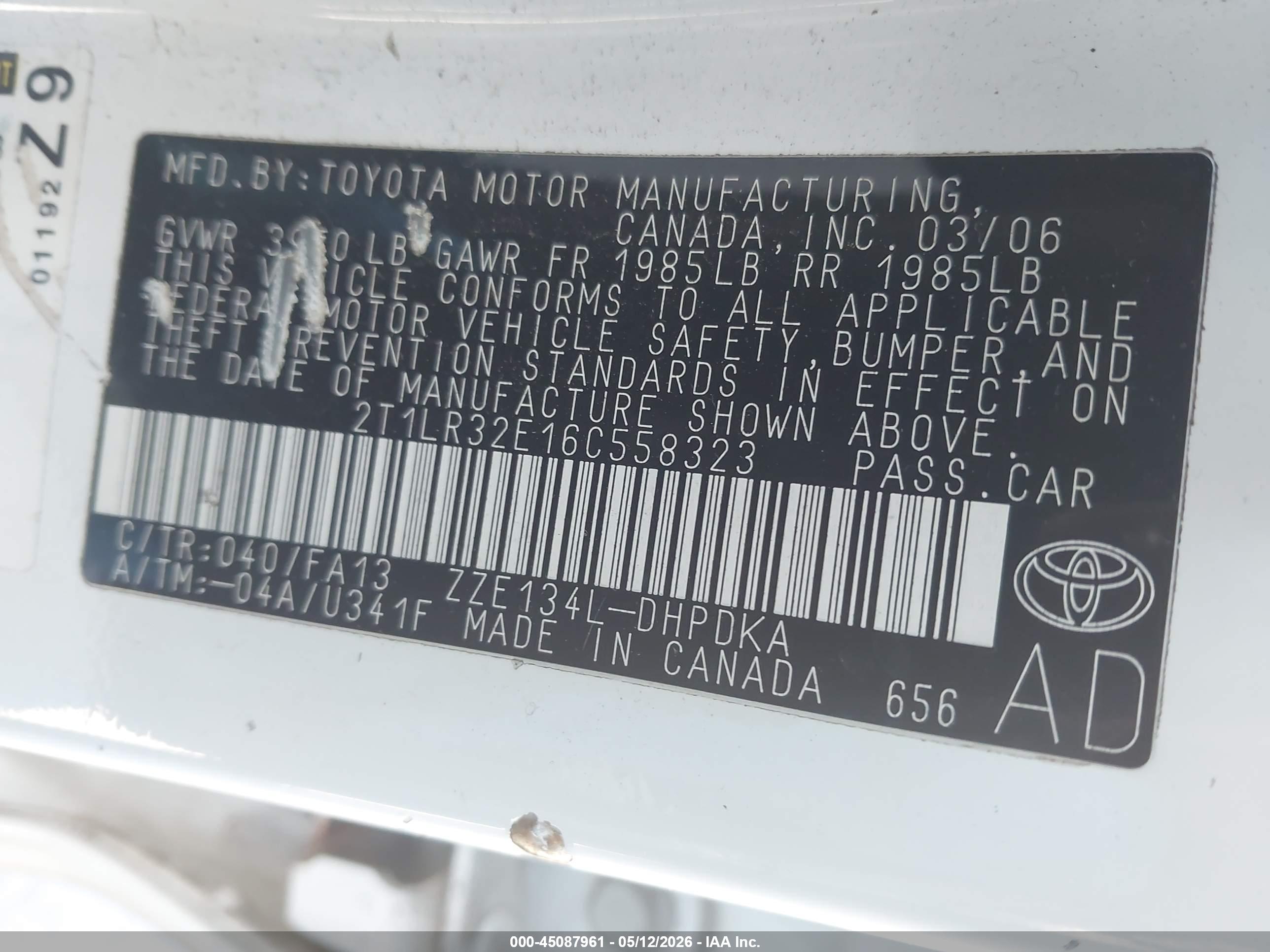 TOYOTA MATRIX image 9