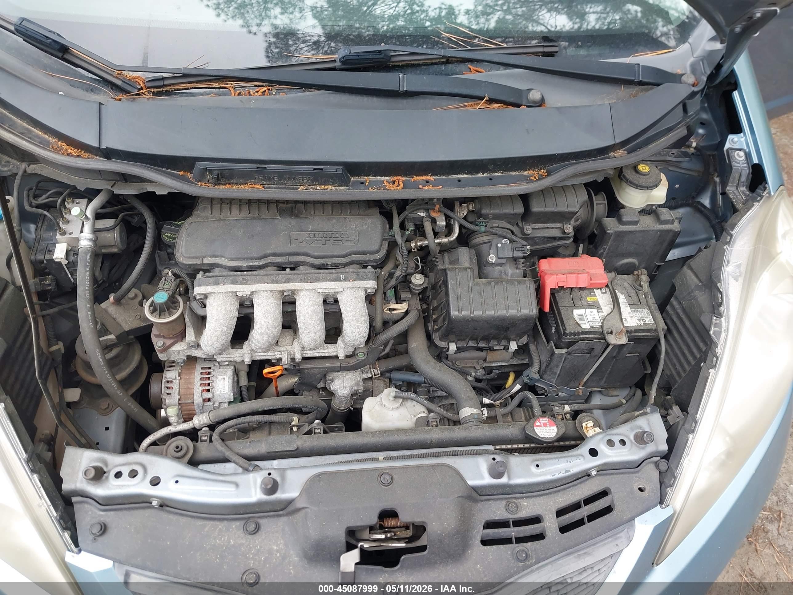 HONDA FIT image 10