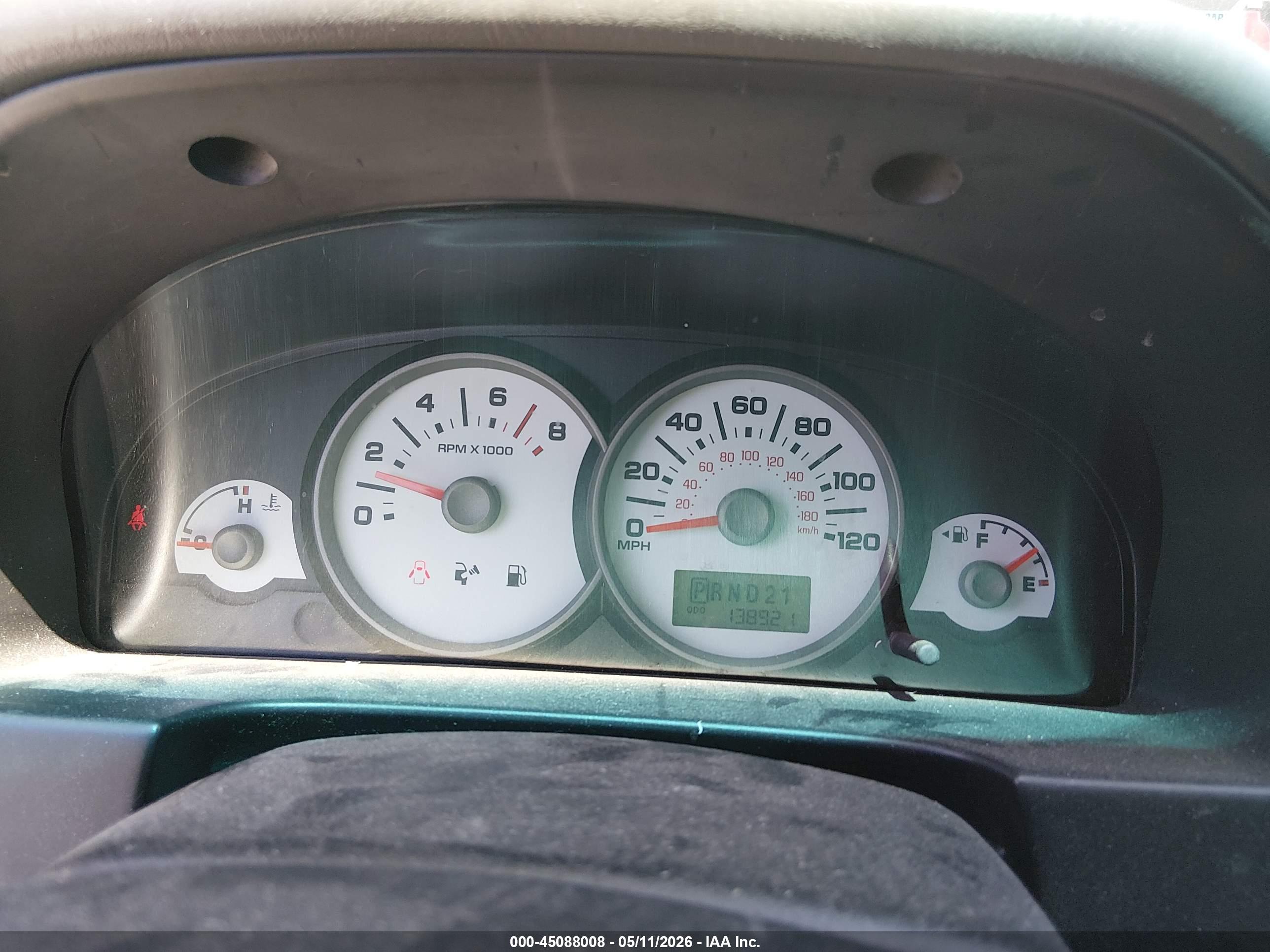FORD ESCAPE image 7