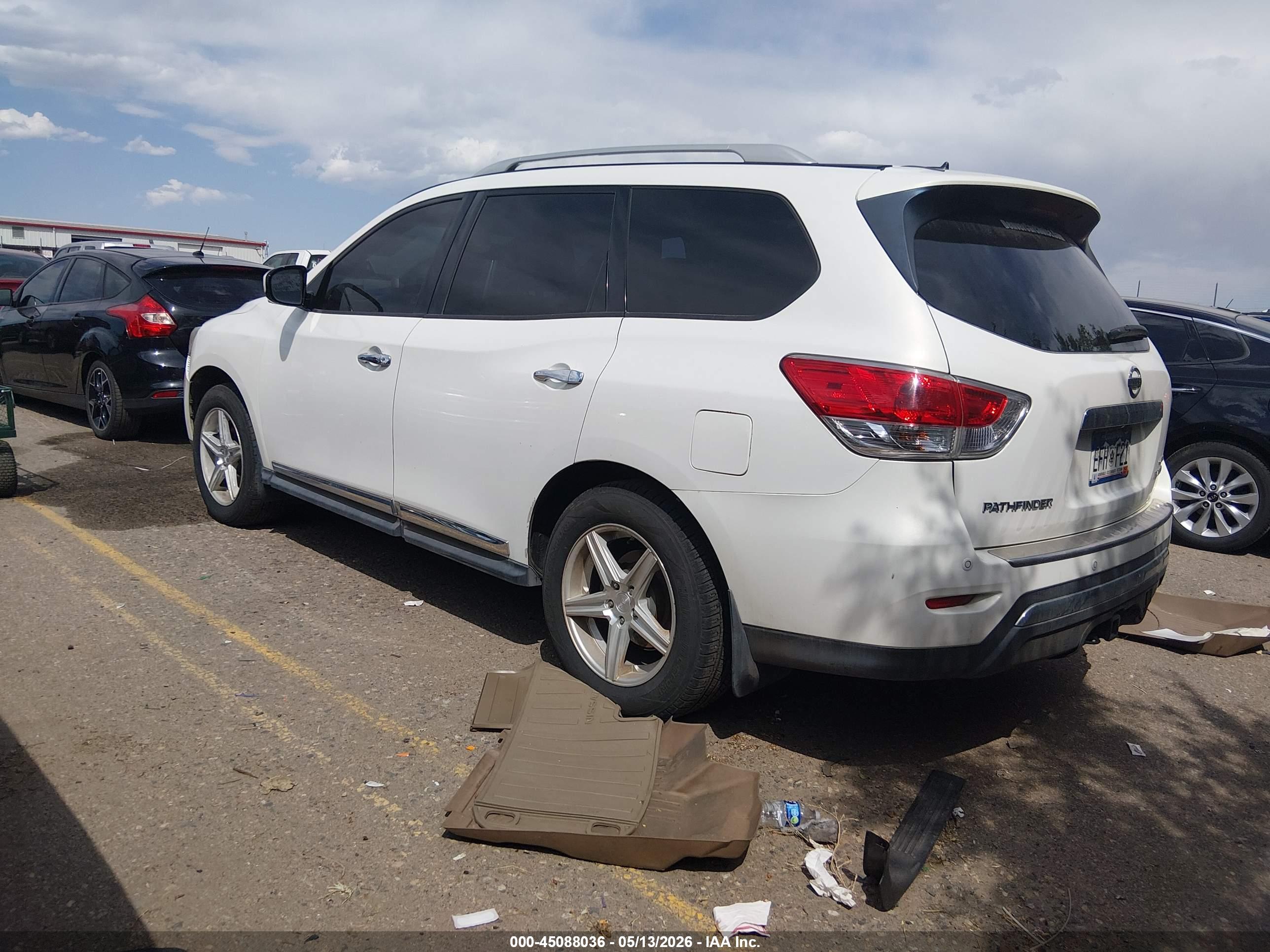 NISSAN PATHFINDER image 3