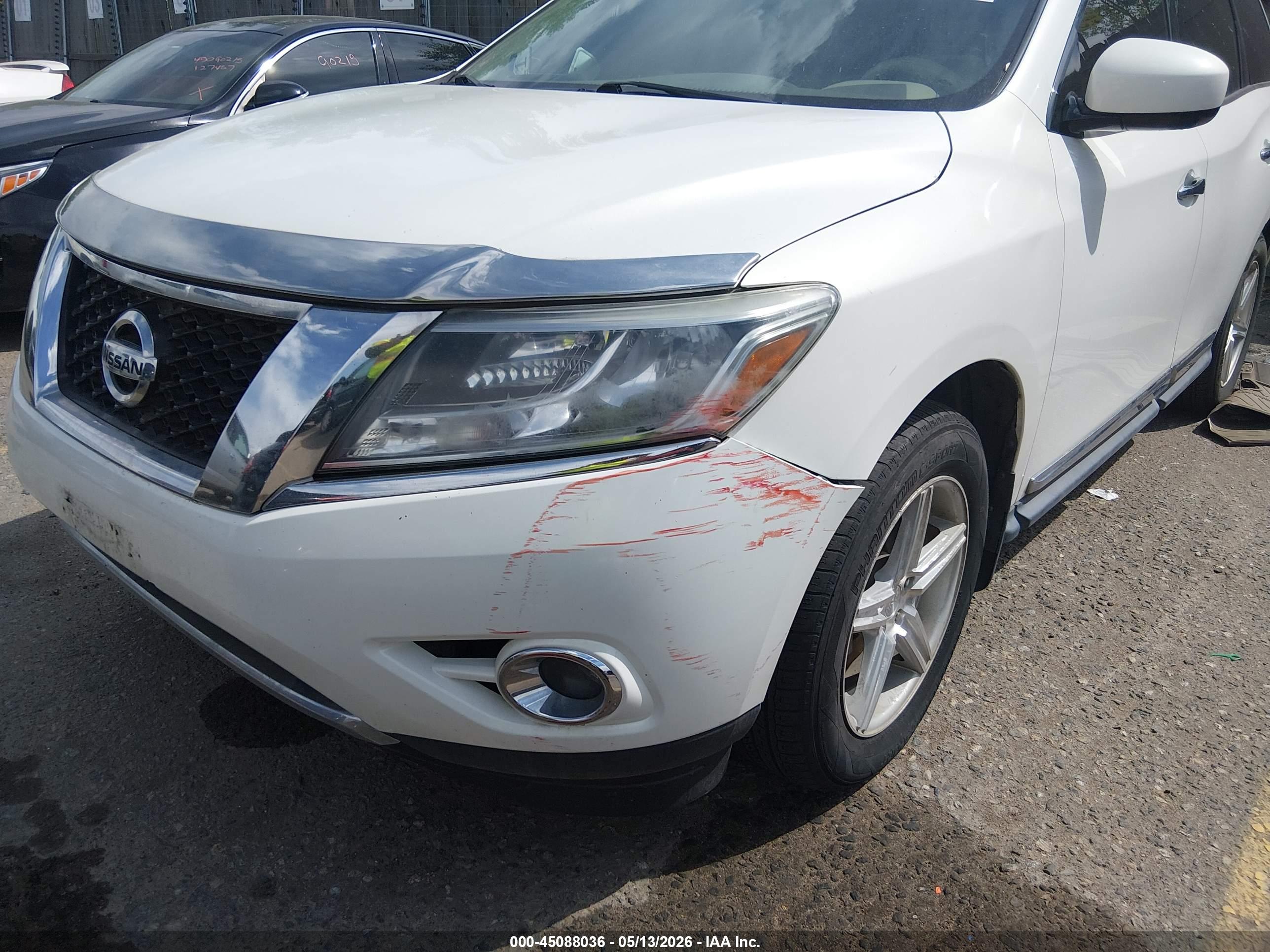 NISSAN PATHFINDER image 6