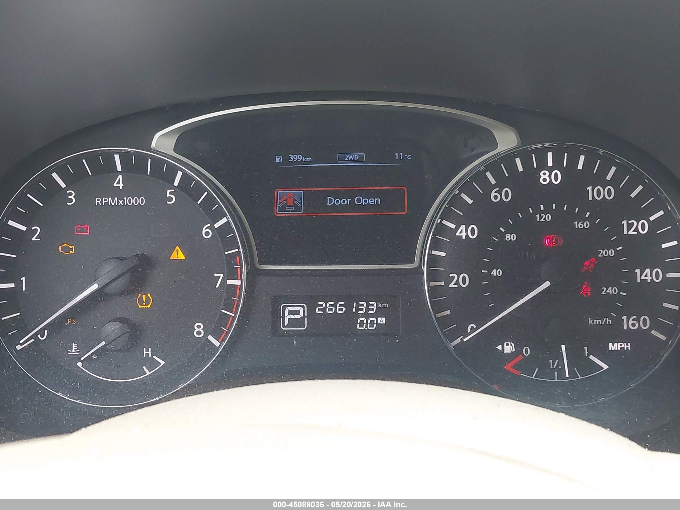 NISSAN PATHFINDER image 7