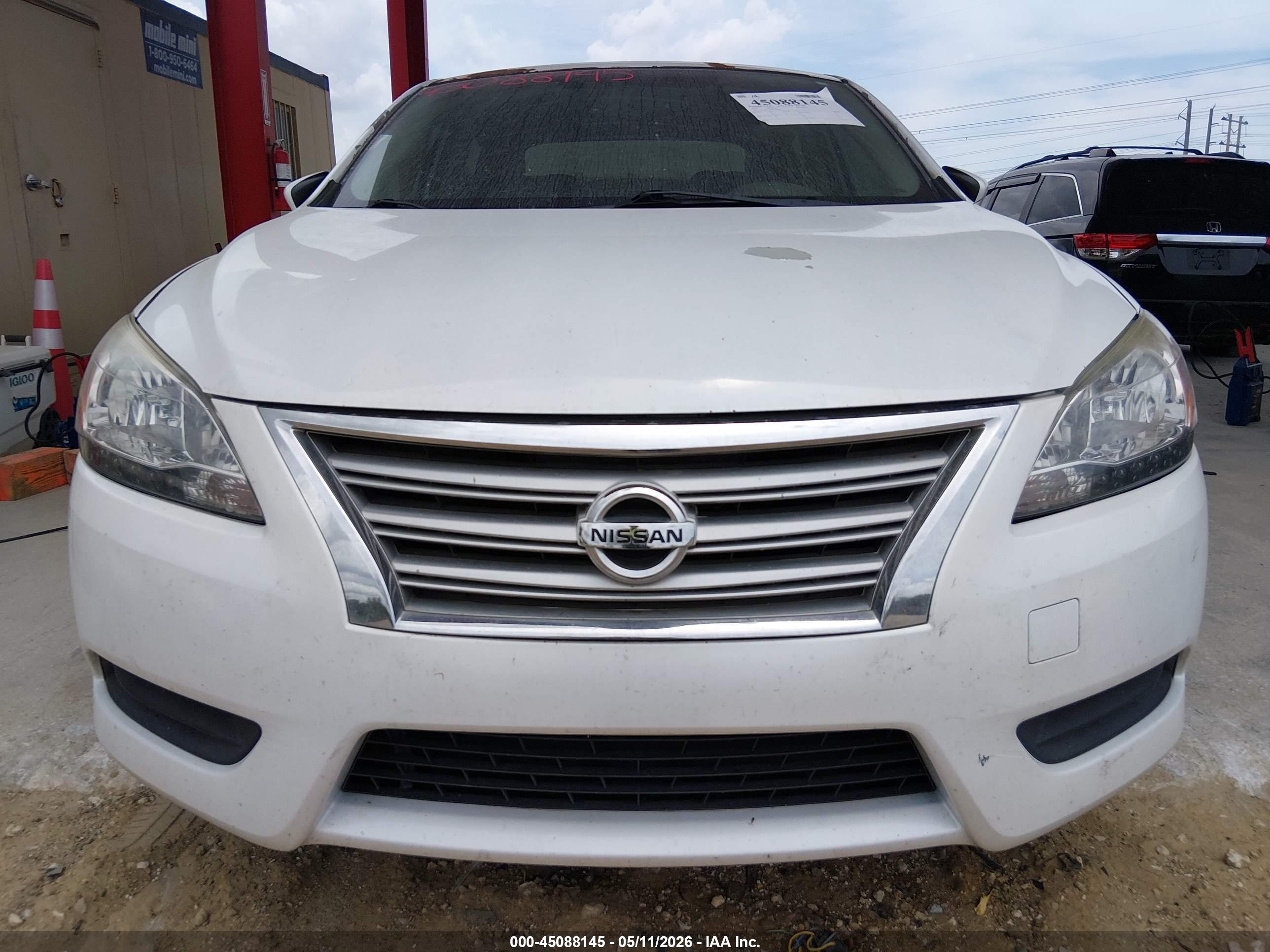 NISSAN SENTRA image 6