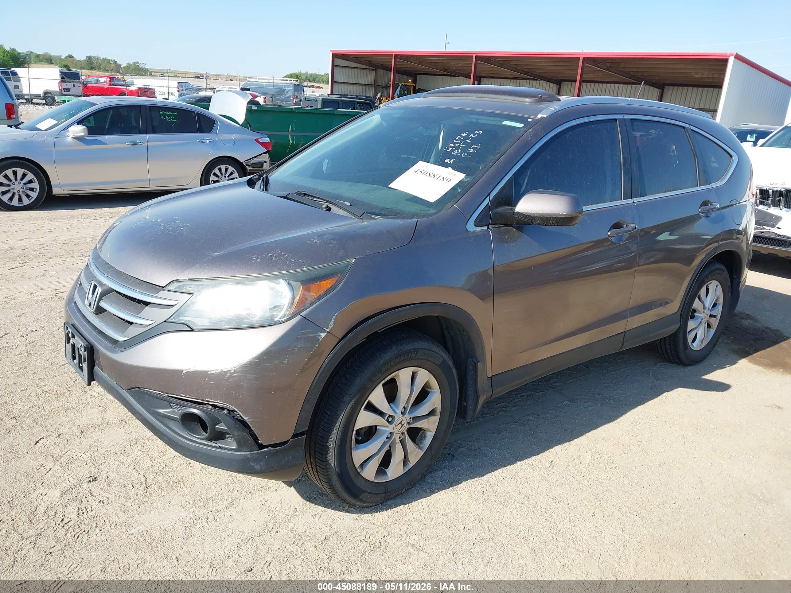 HONDA CR-V image 2