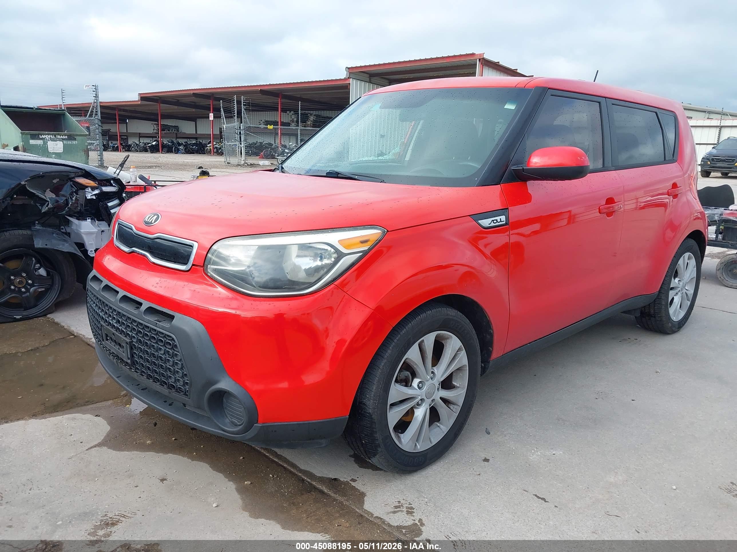 KIA SOUL image 2